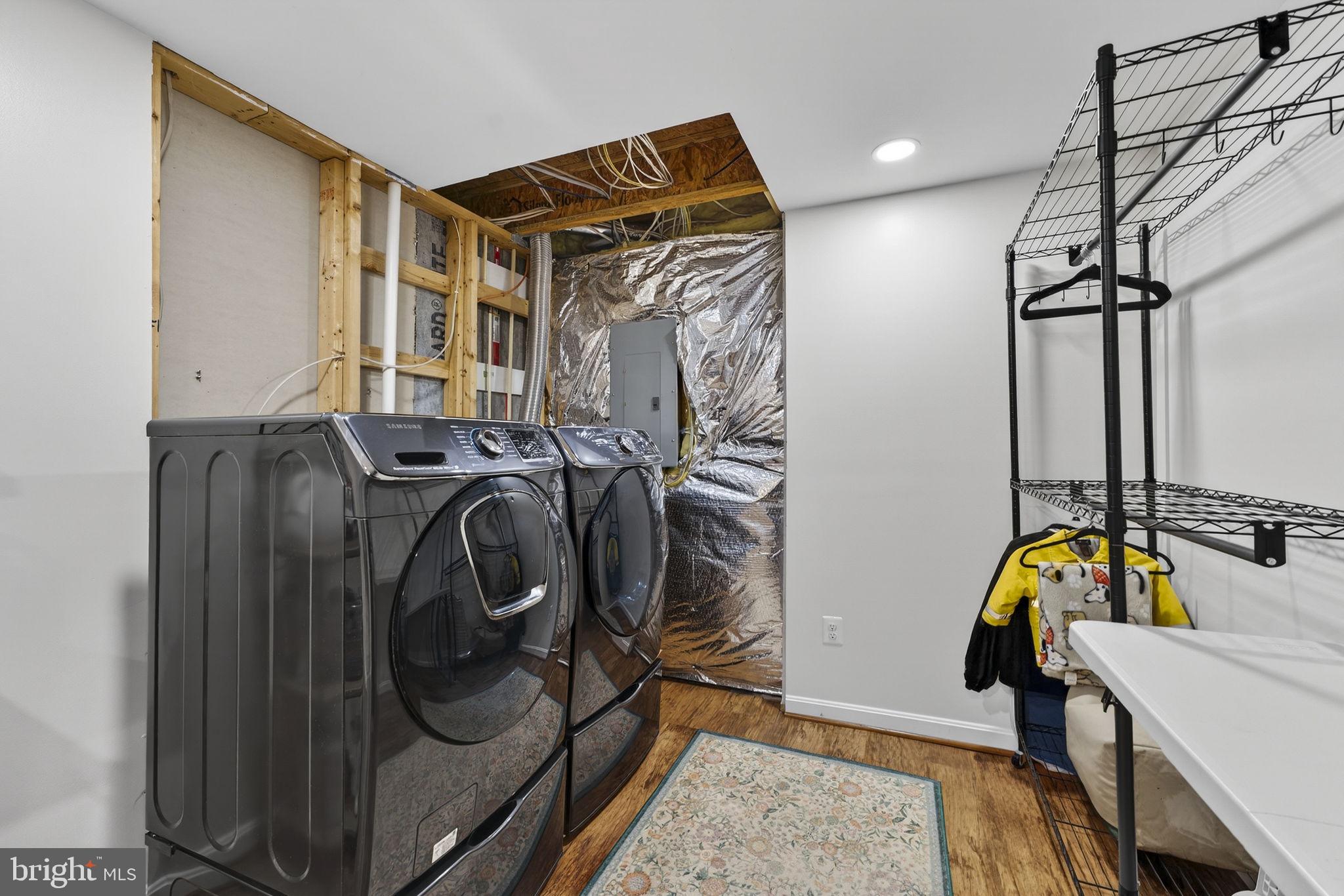 VILLAGES AT BRISTOL - Residential