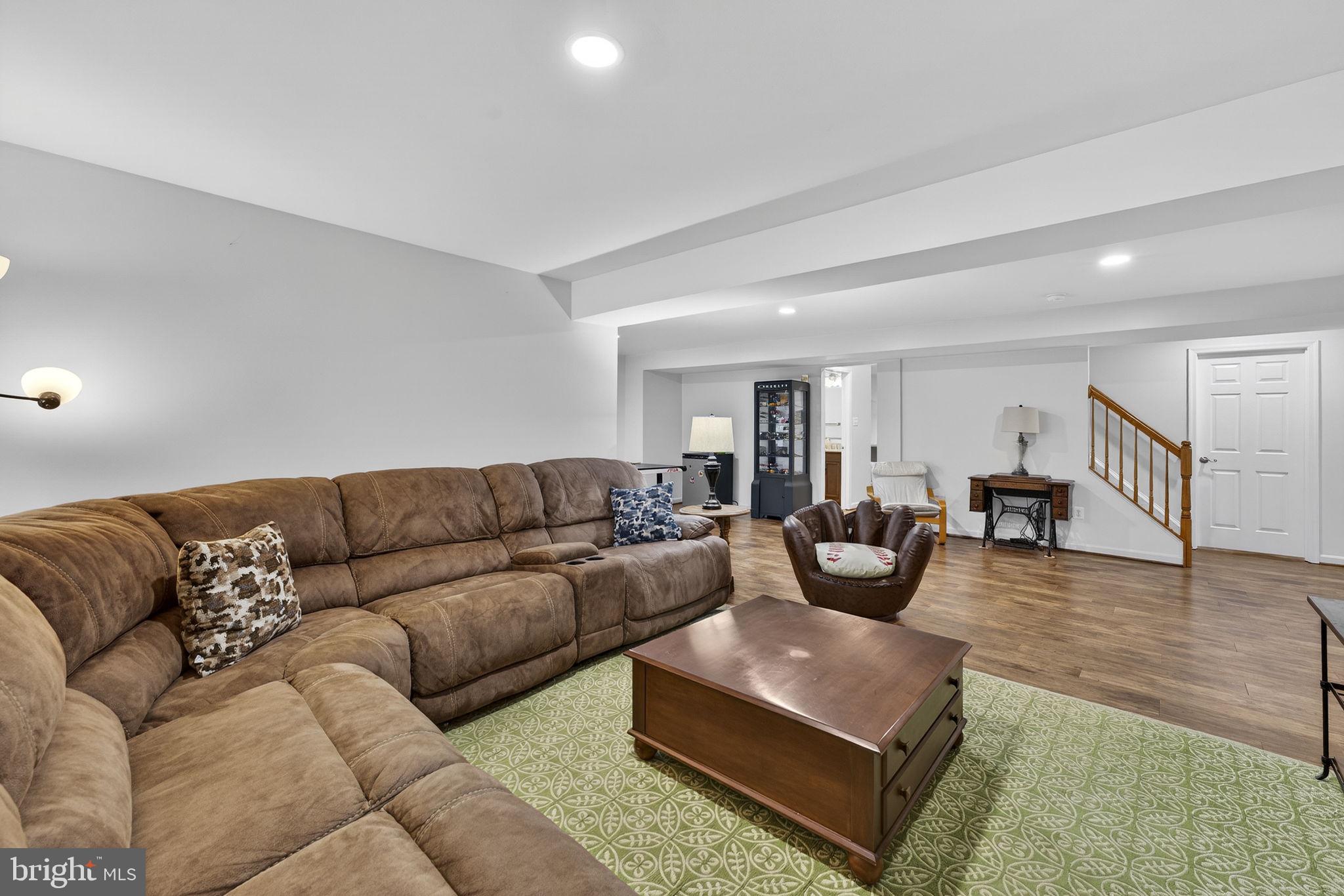 VILLAGES AT BRISTOL - Residential