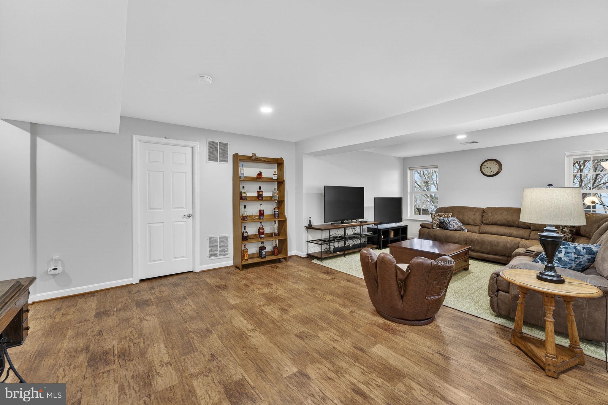 VILLAGES AT BRISTOL - Residential