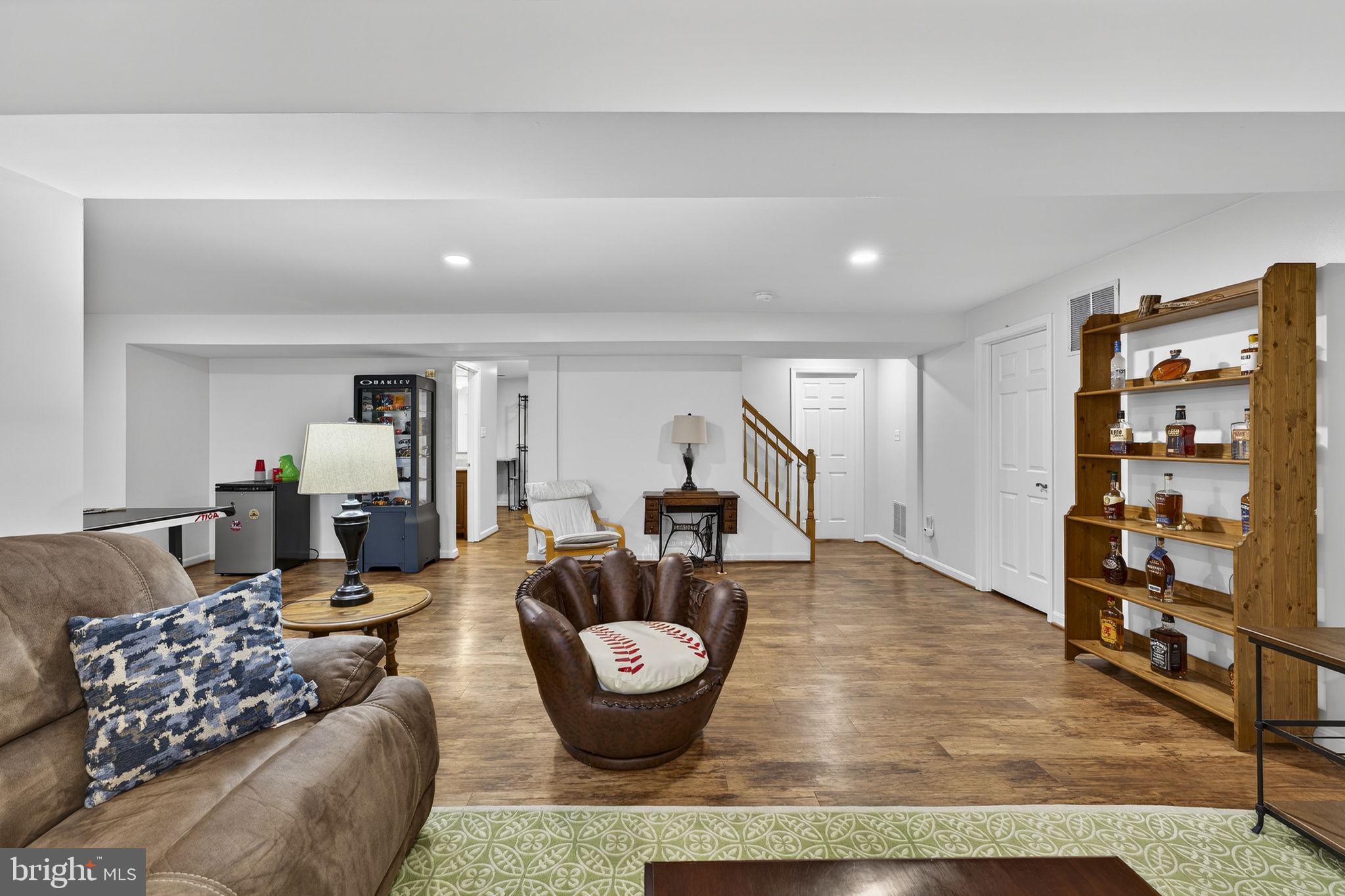 VILLAGES AT BRISTOL - Residential