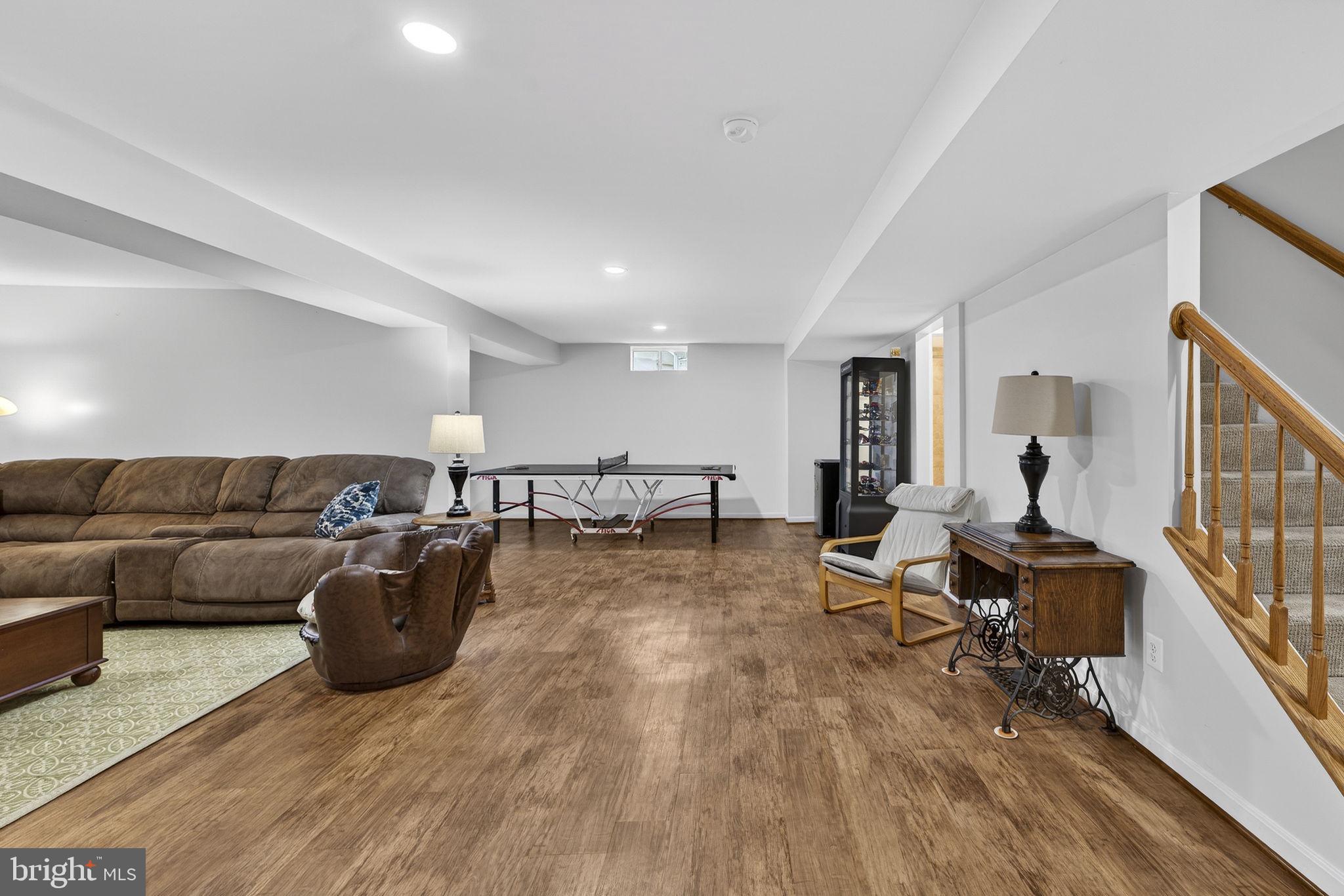 VILLAGES AT BRISTOL - Residential