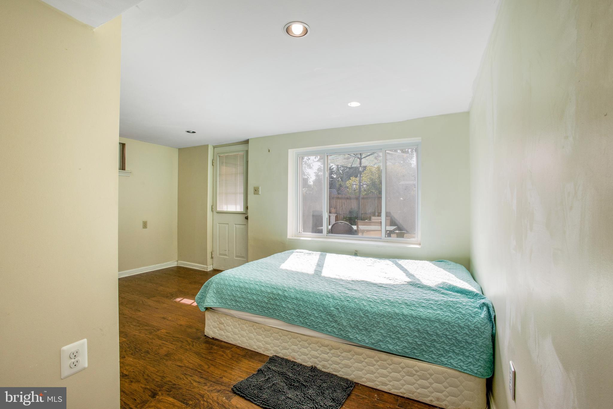 MANASSAS PARK - Residential