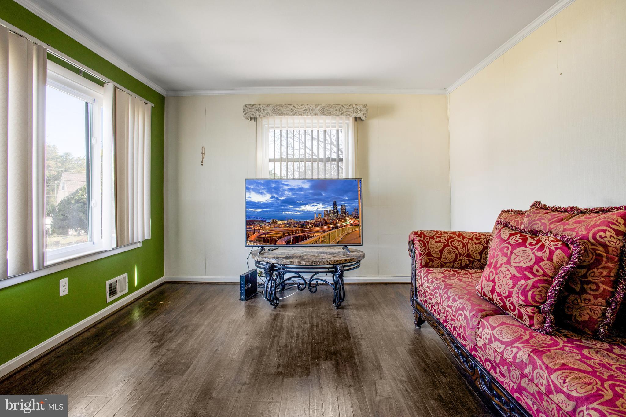 MANASSAS PARK - Residential