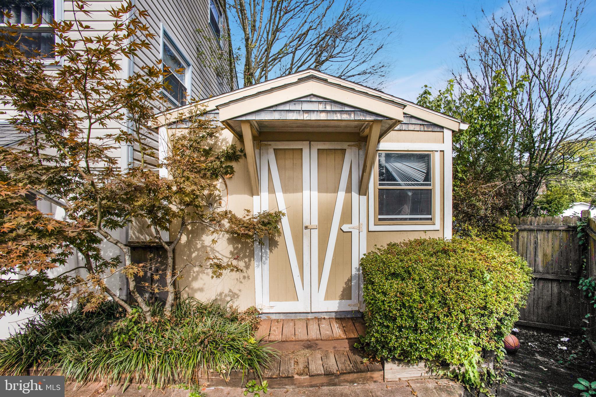 MANASSAS PARK - Residential