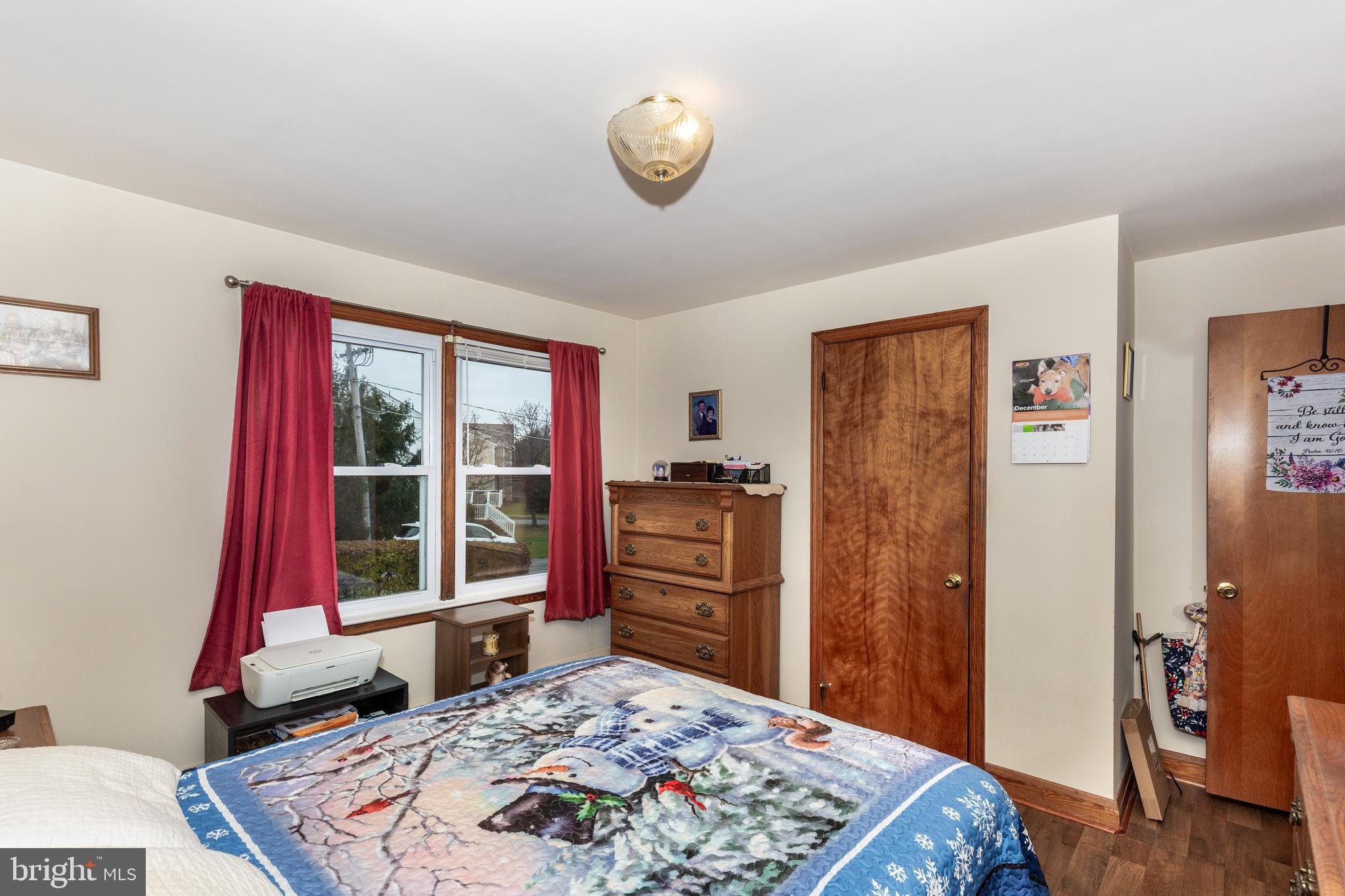 HAMPSTEAD - Residential