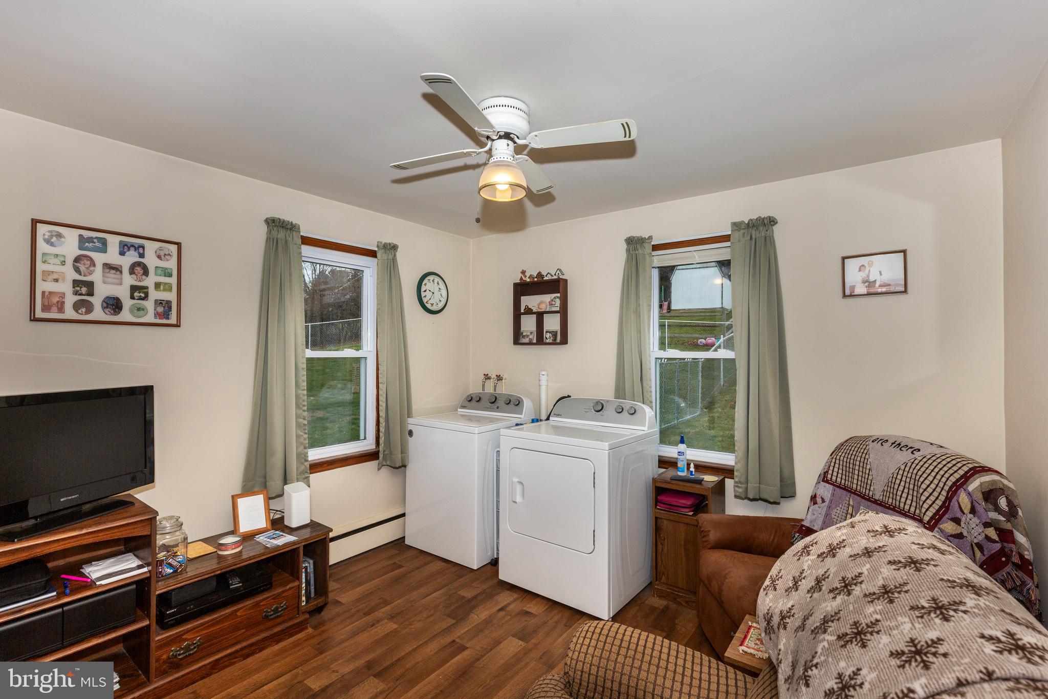 HAMPSTEAD - Residential