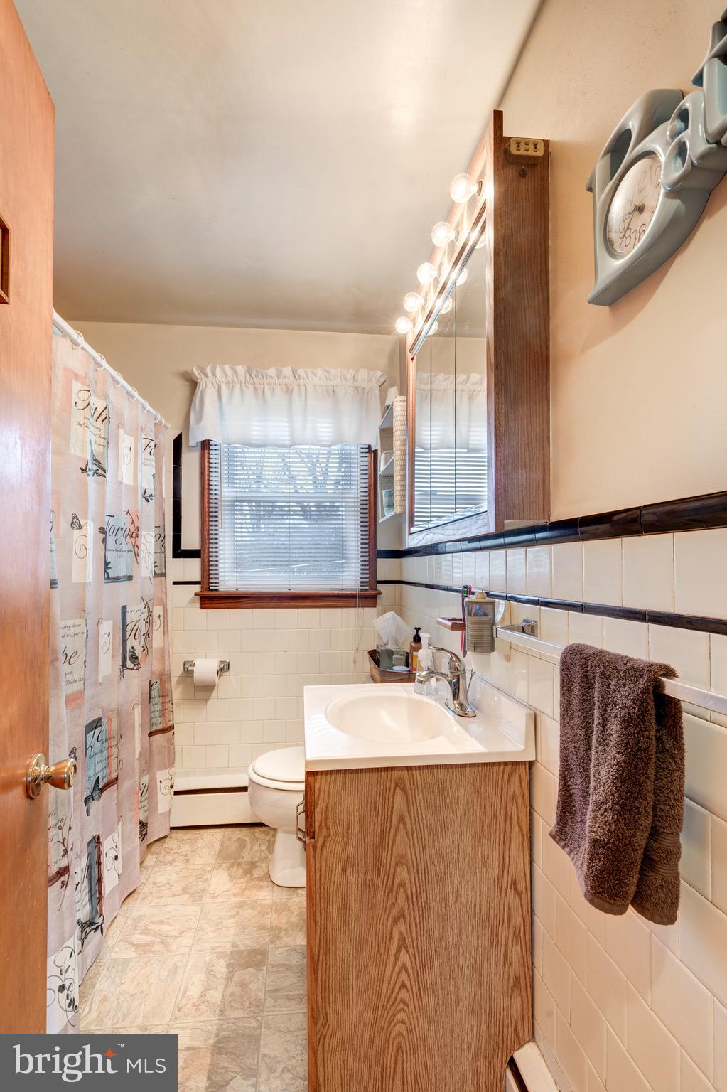 HAMPSTEAD - Residential