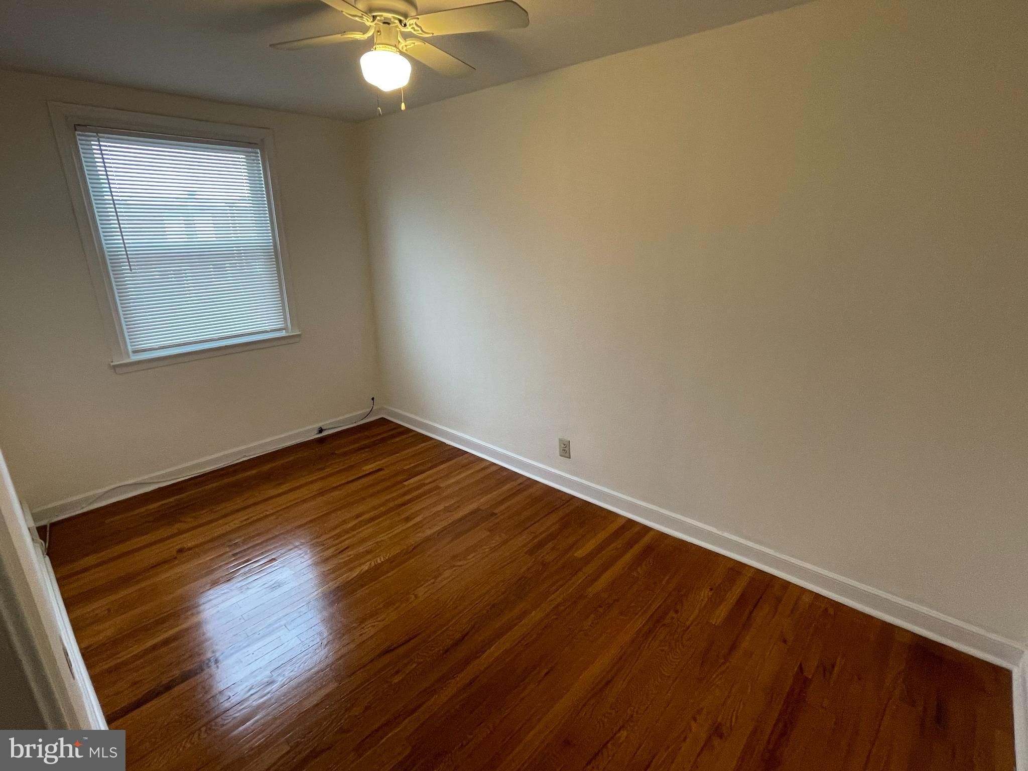 MAYFAIR (WEST) - Residential Lease