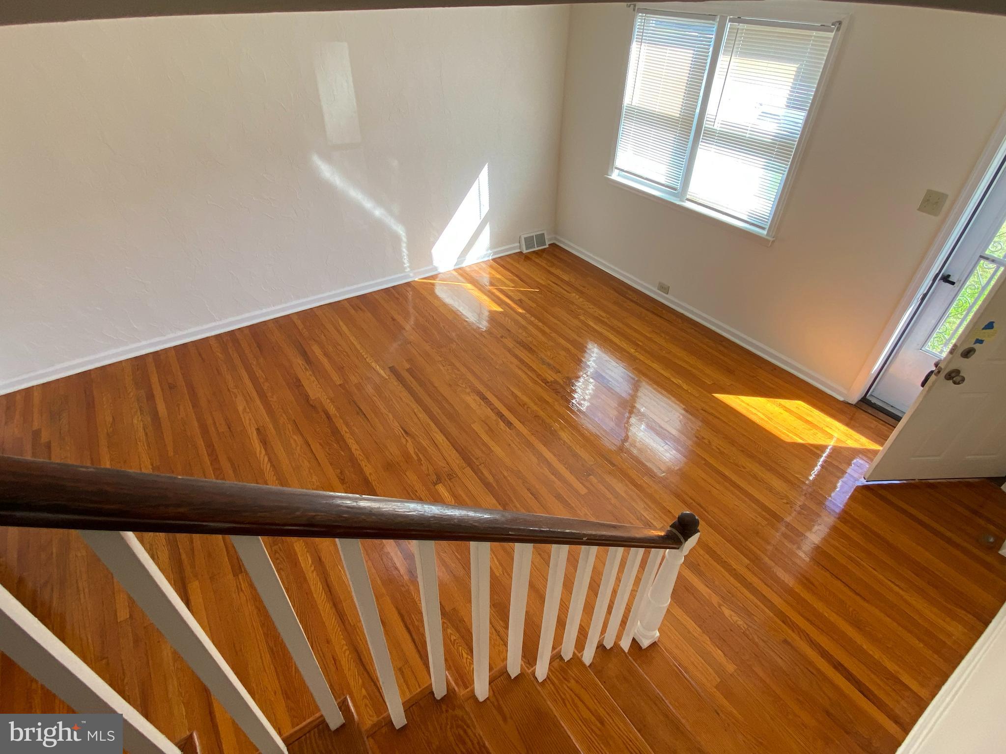 MAYFAIR (WEST) - Residential Lease