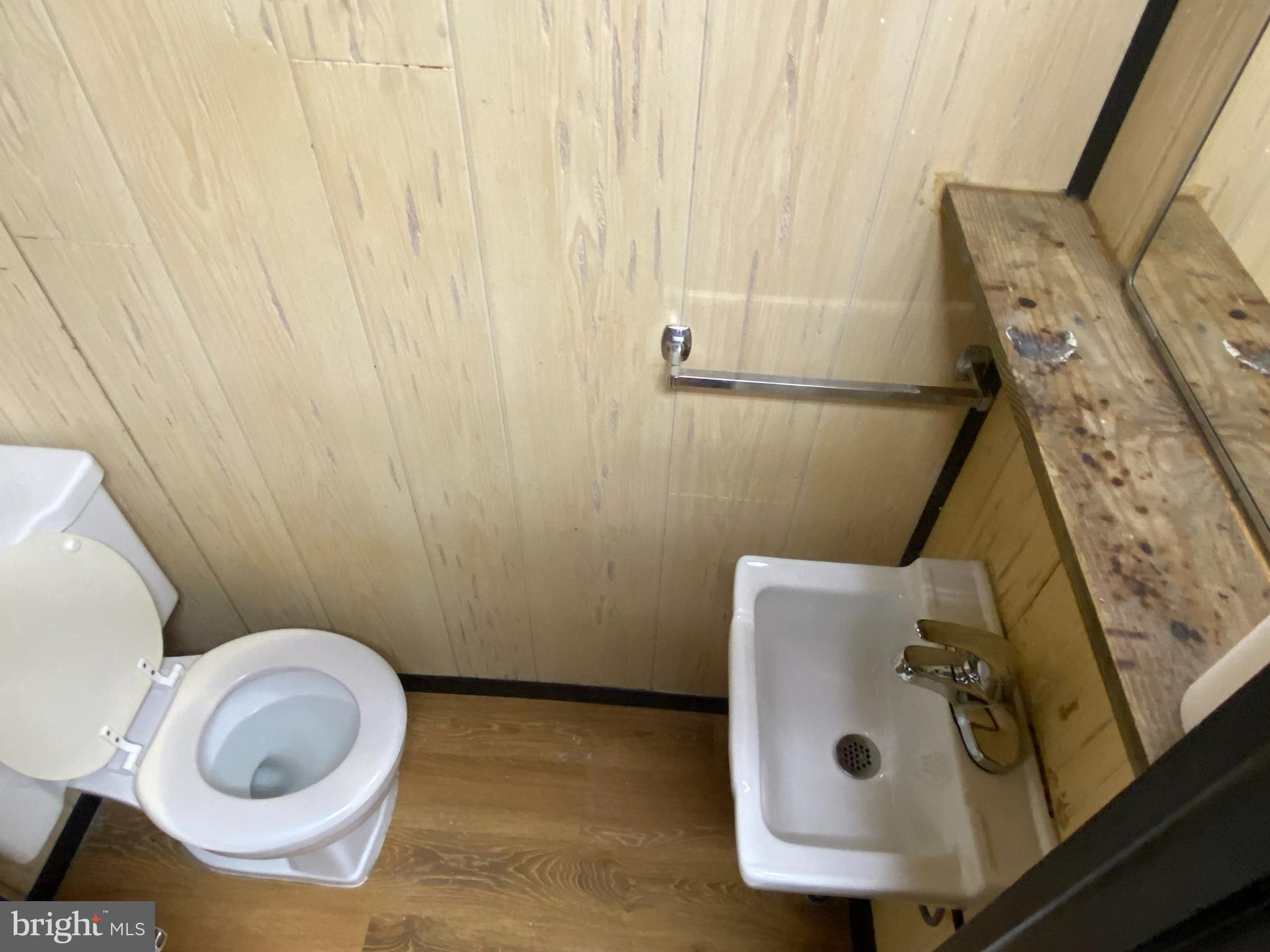 MAYFAIR (WEST) - Residential Lease
