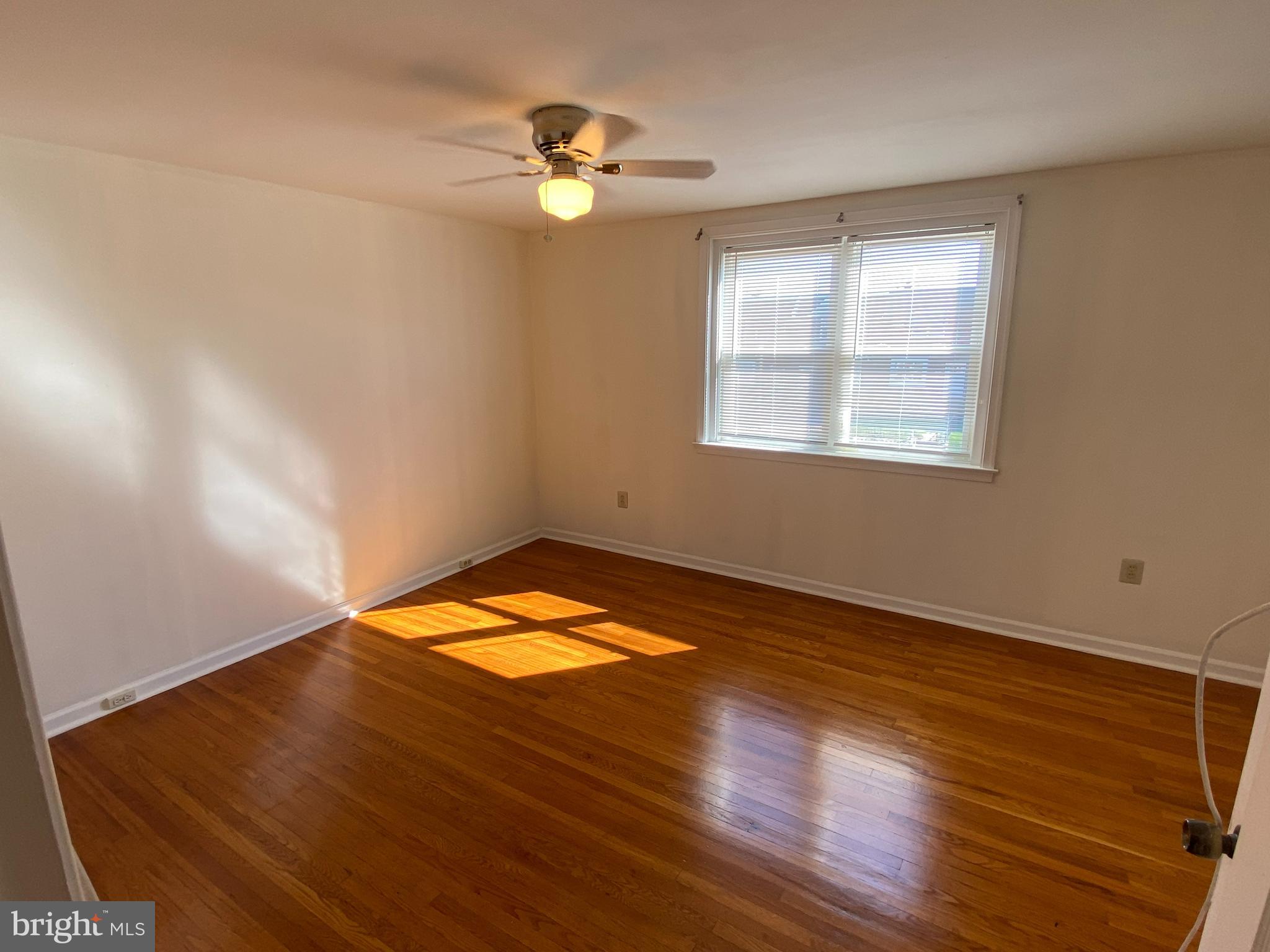 MAYFAIR (WEST) - Residential Lease