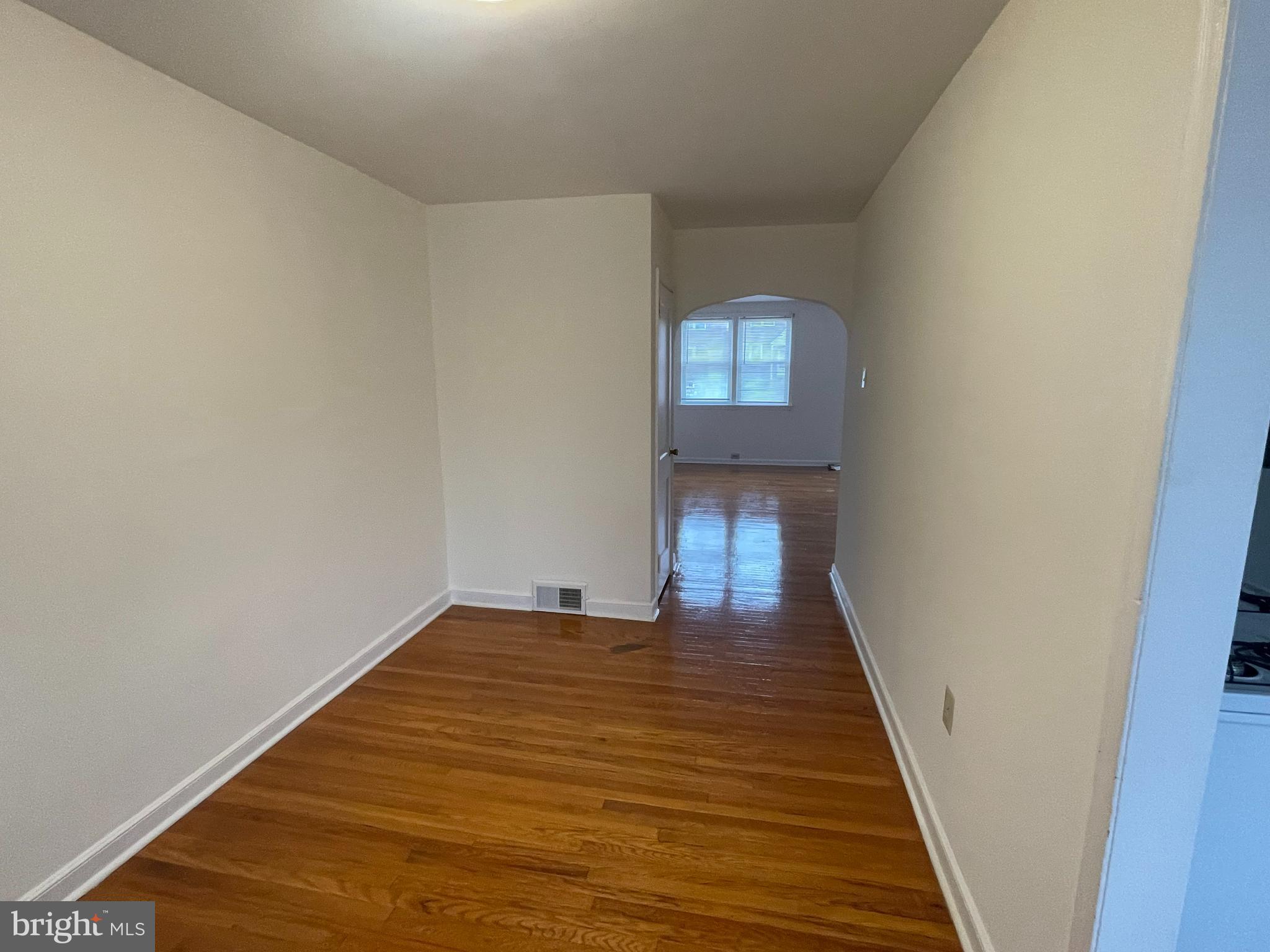 MAYFAIR (WEST) - Residential Lease