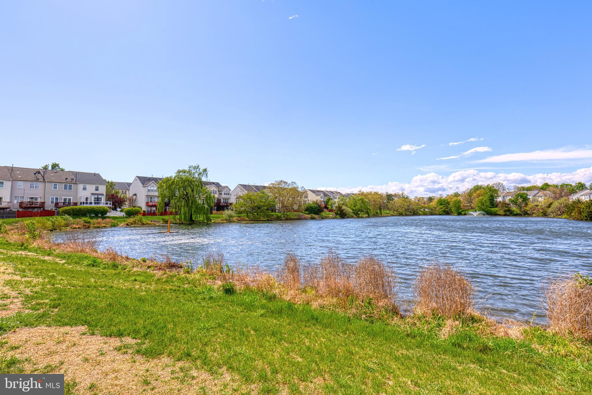 ASHBURN VILLAGE - Residential