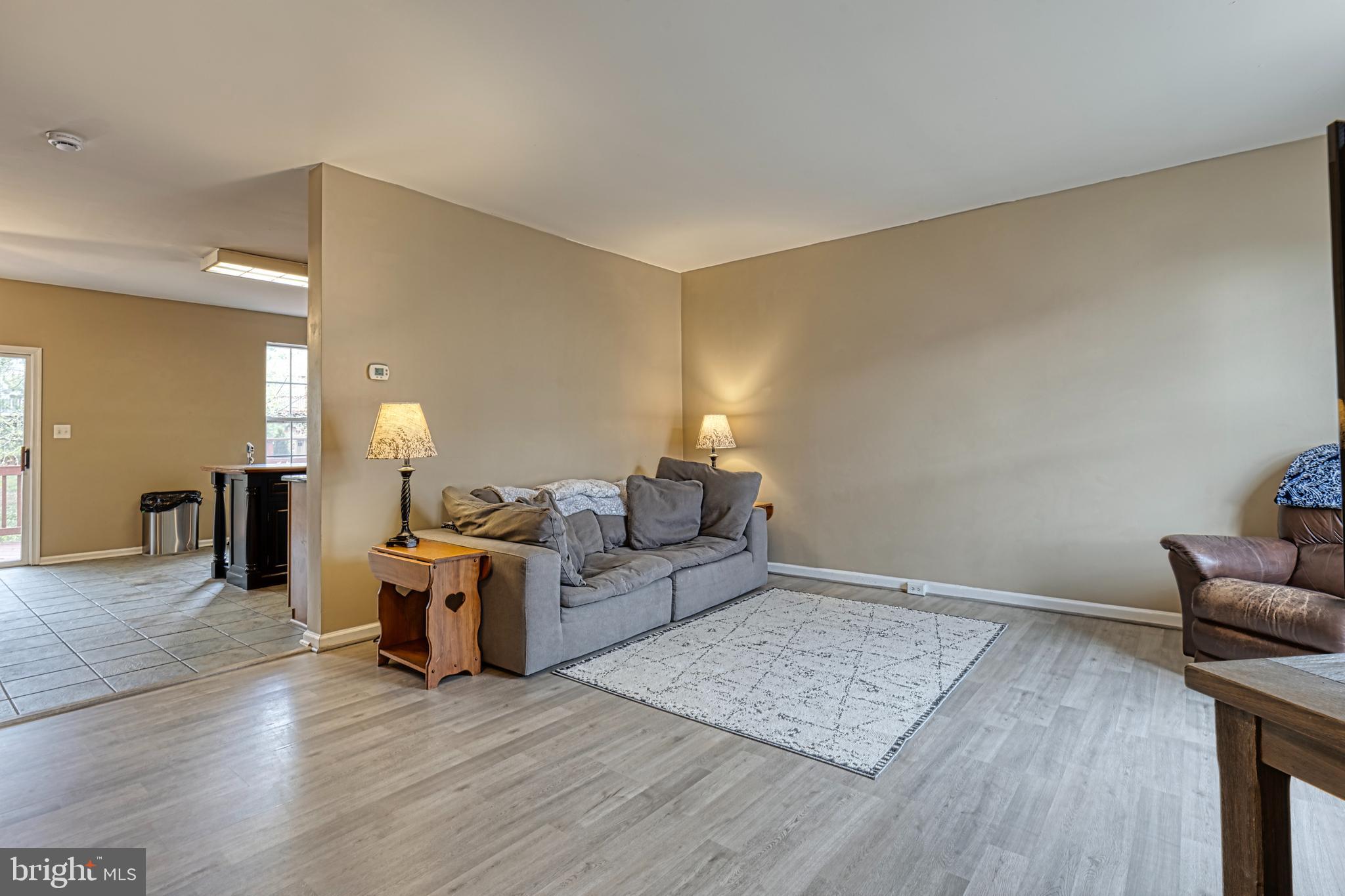 ASHBURN VILLAGE - Residential