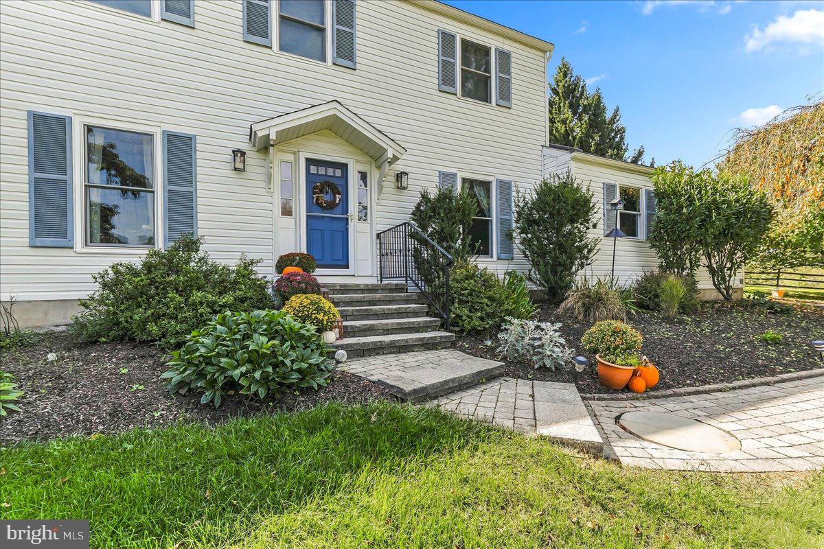980 WIND SONG ROAD