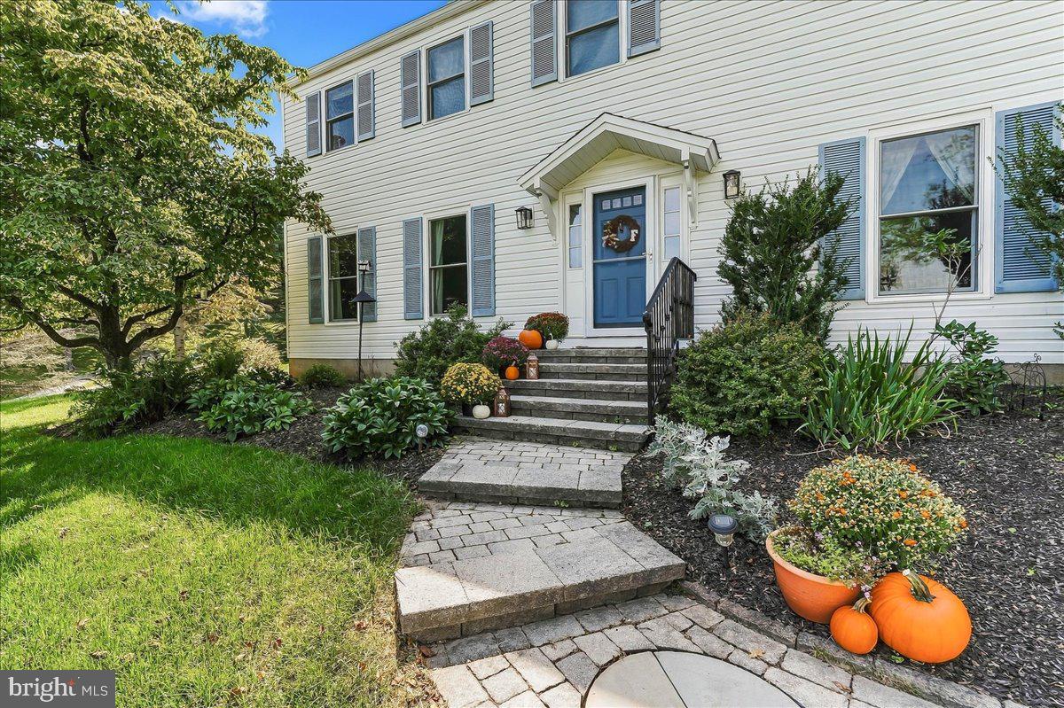 980 WIND SONG ROAD