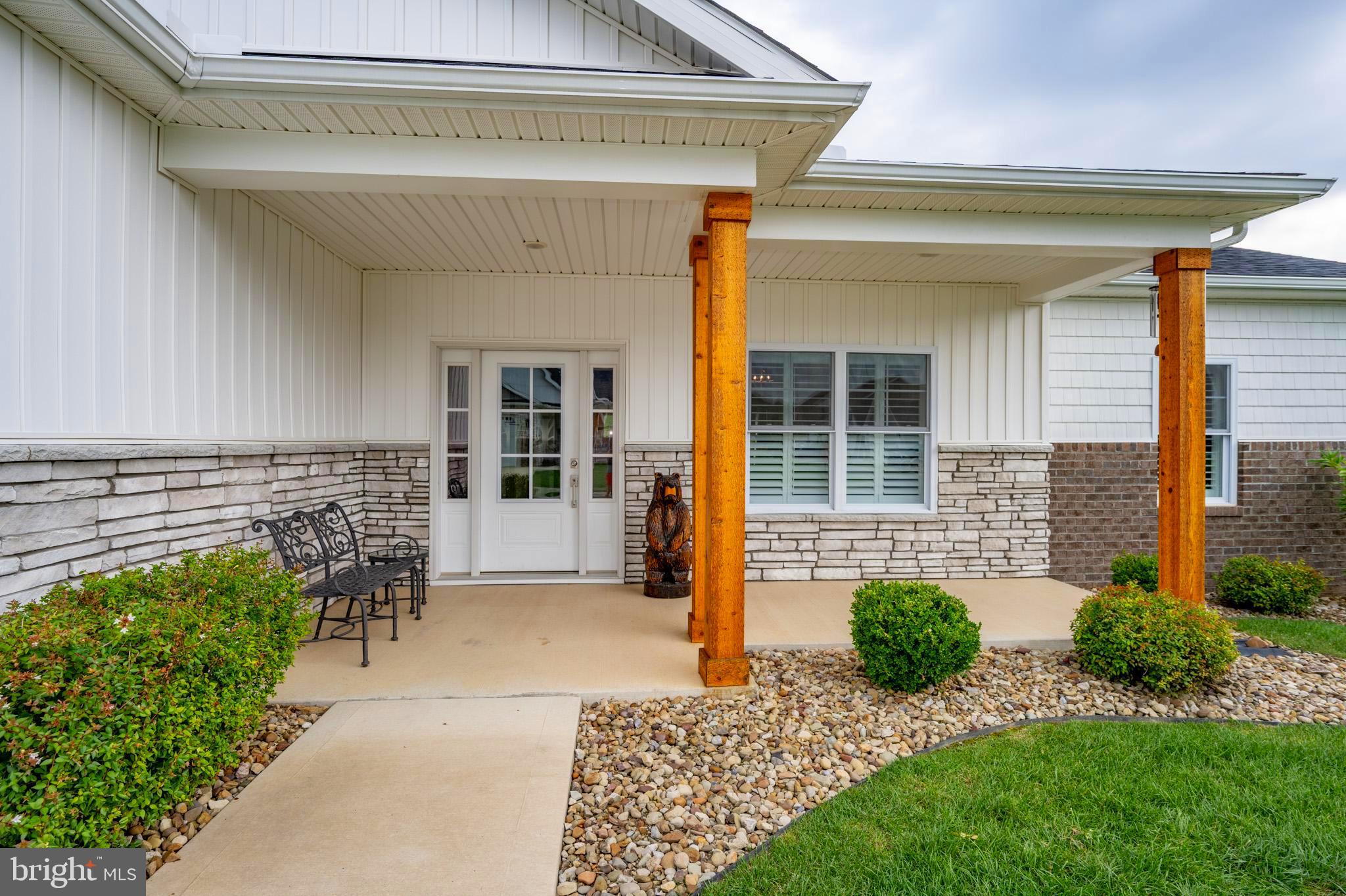 1202 CHINKAPIN OAK TRAIL
