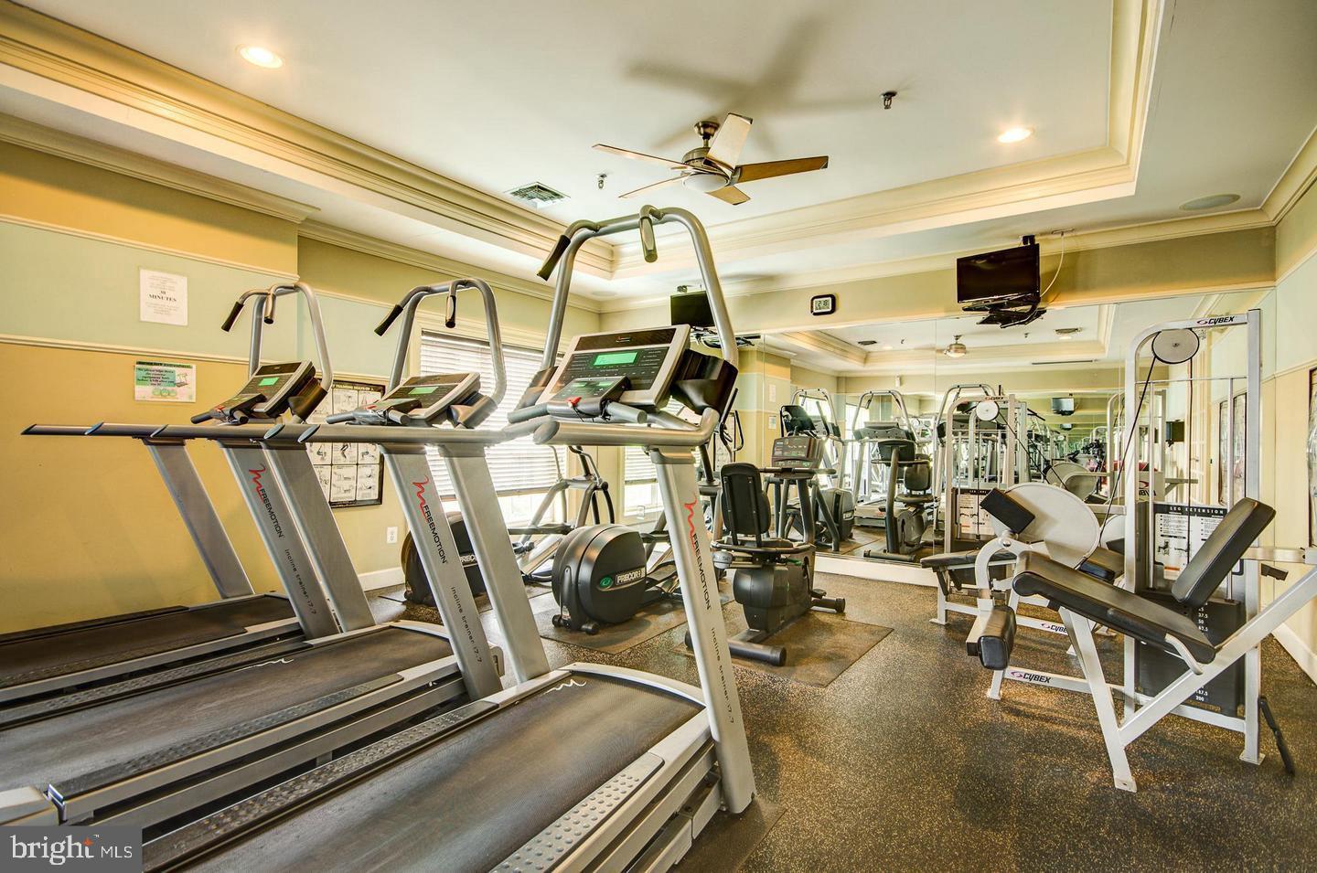 EXCHANGE AT VAN DORN - Residential Lease