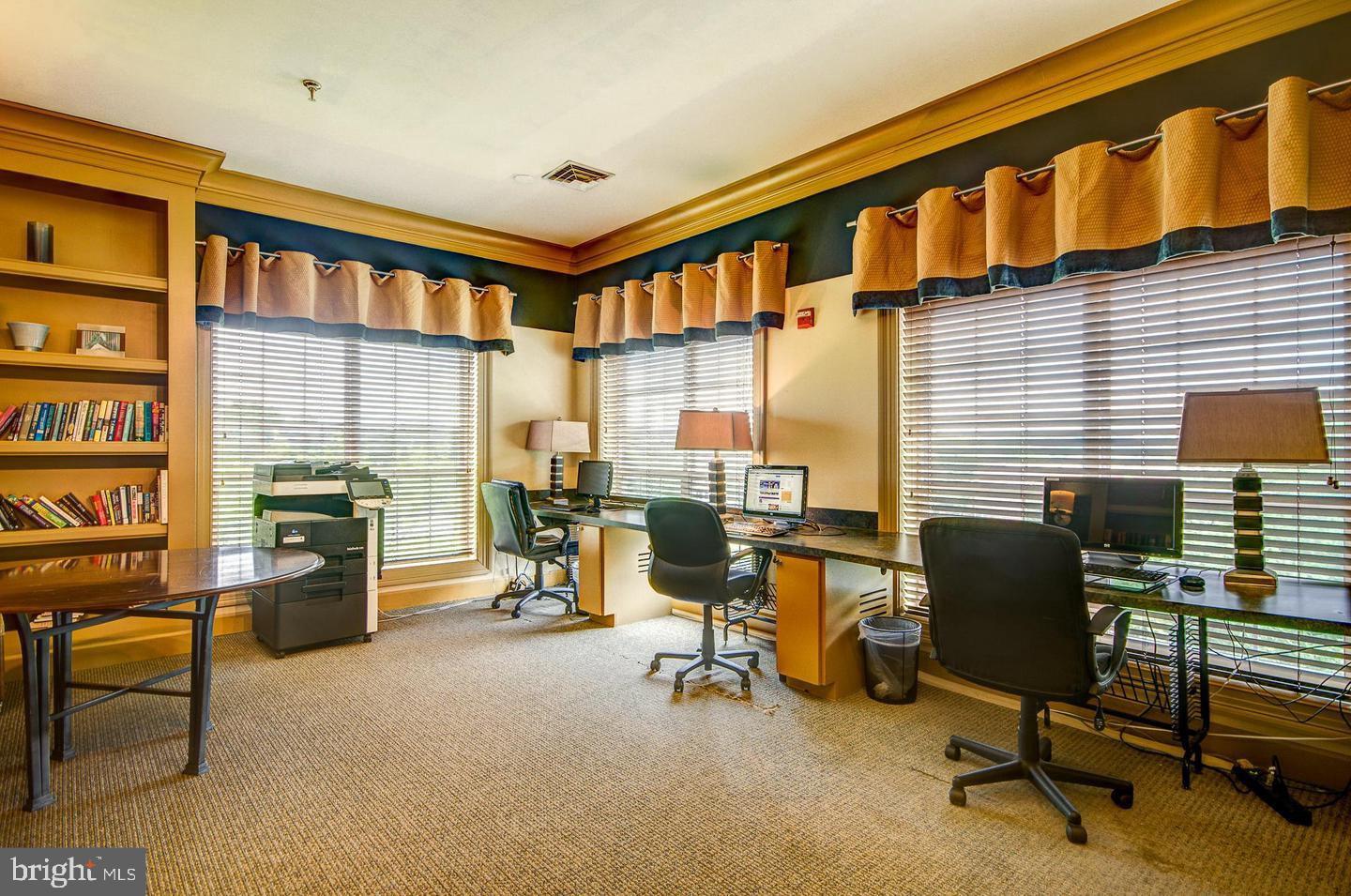 EXCHANGE AT VAN DORN - Residential Lease