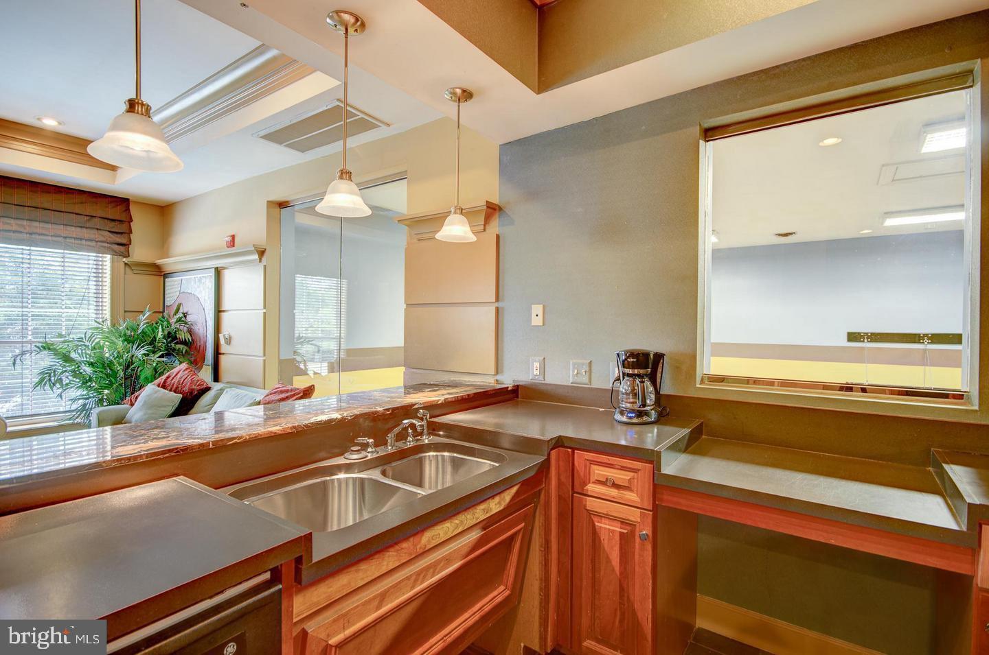 EXCHANGE AT VAN DORN - Residential Lease