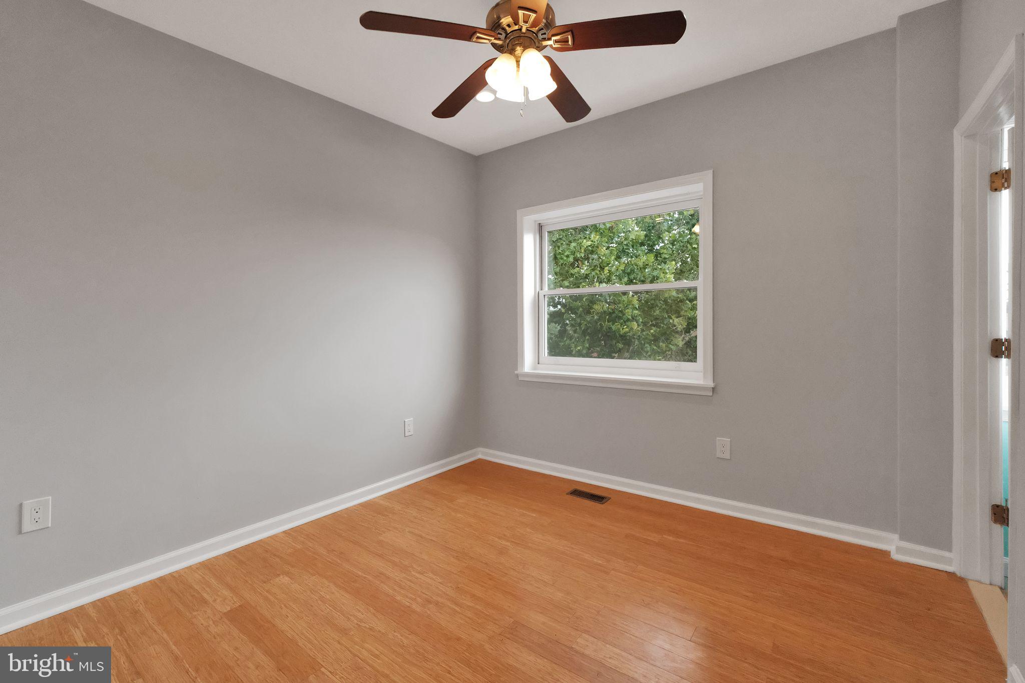 HIGHLANDTOWN - Residential