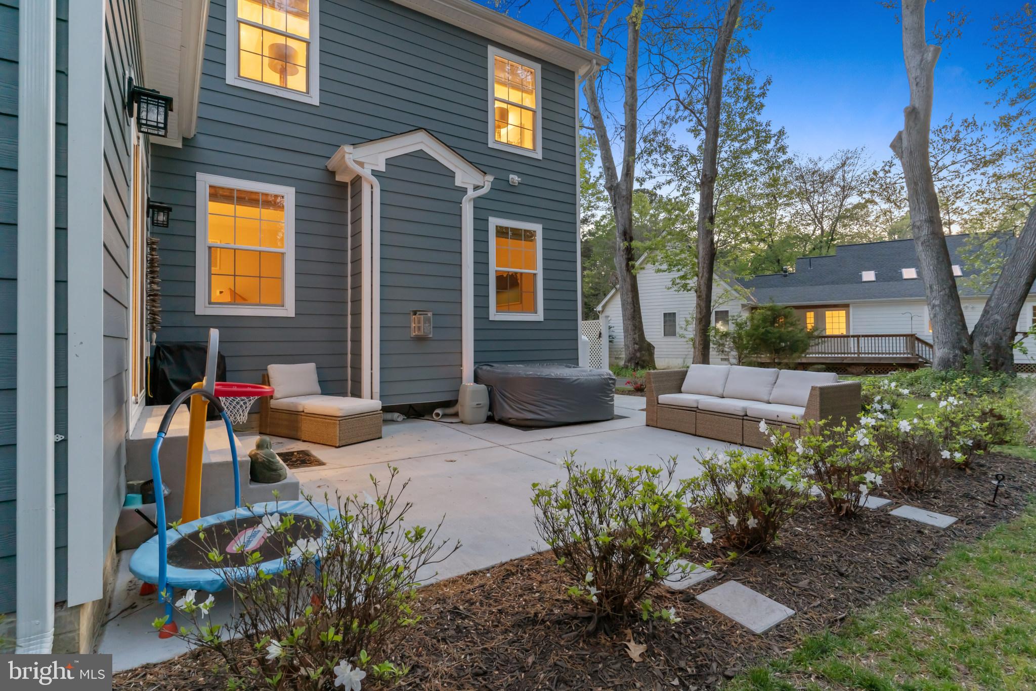 SWAN POINT - Residential