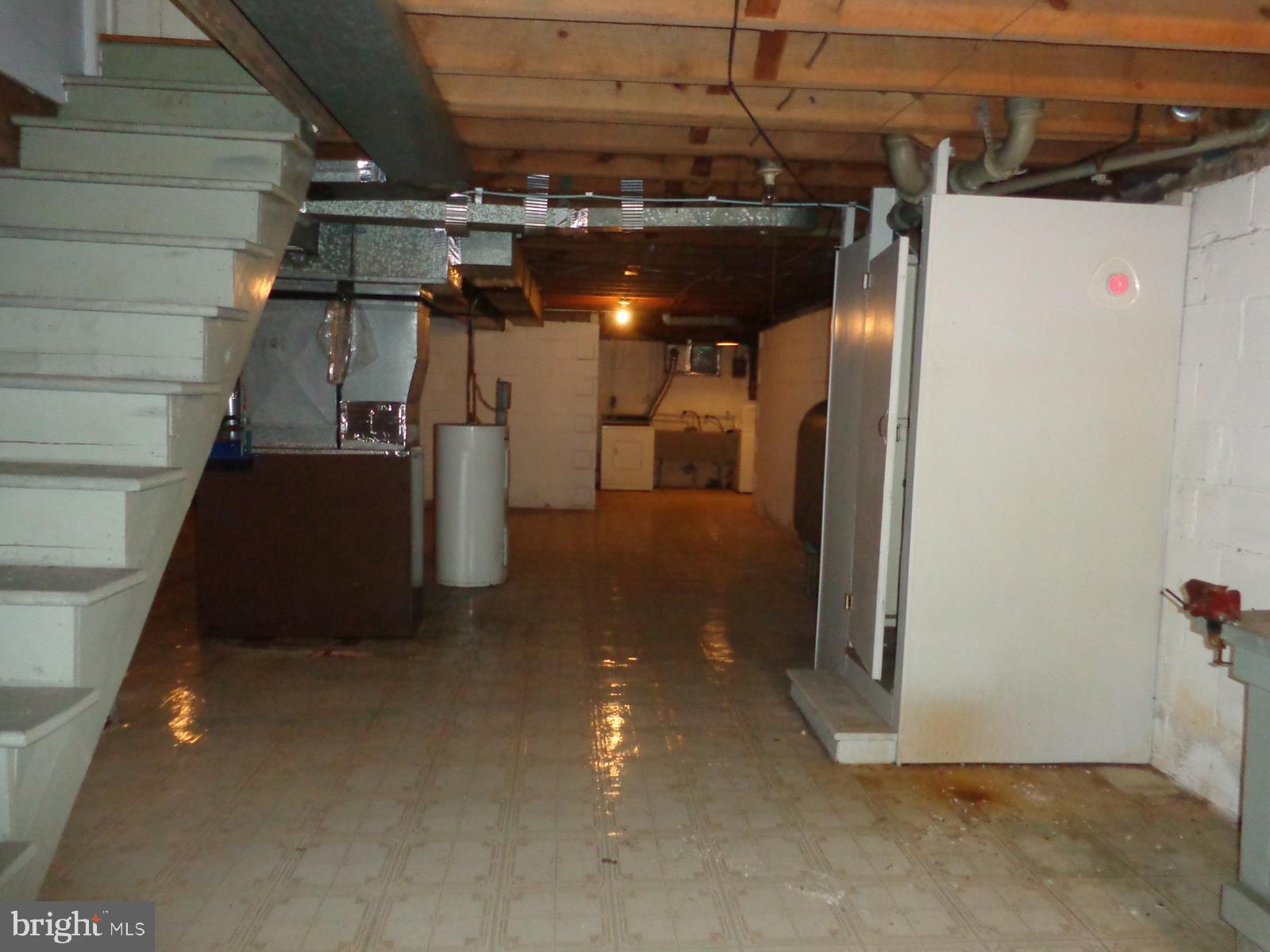 CHARLES TERRACE - Residential