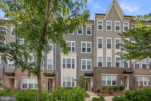 Townhouse For Rent - 2323 Stephanie Tessa Lane<br/> WOODBRIDGE, VA 22191
