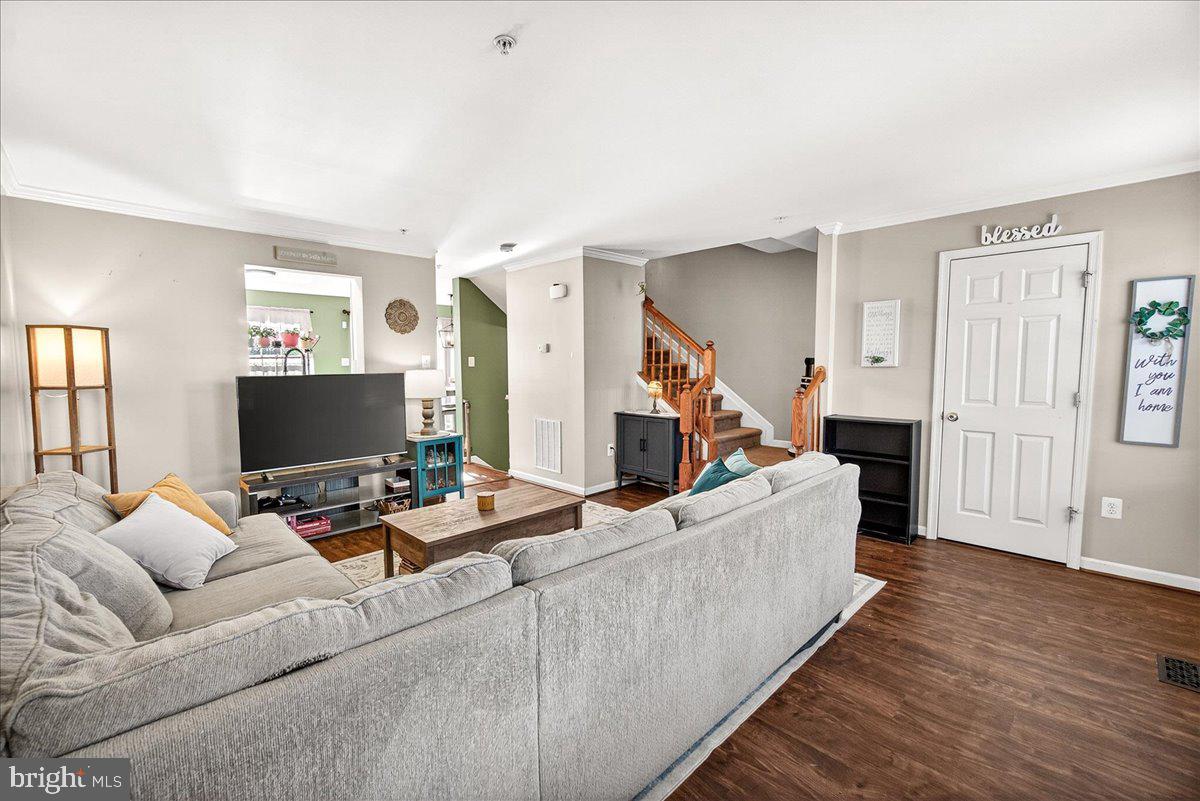 SENECA RIDGE - Residential