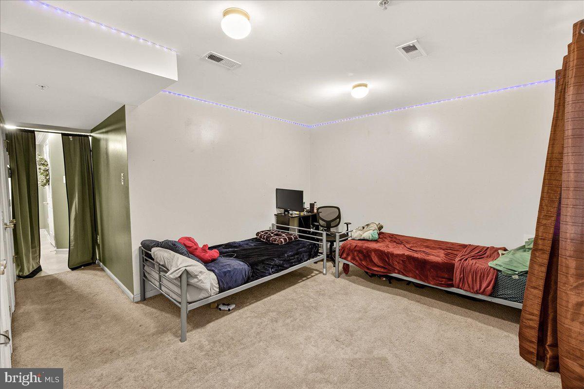 SENECA RIDGE - Residential