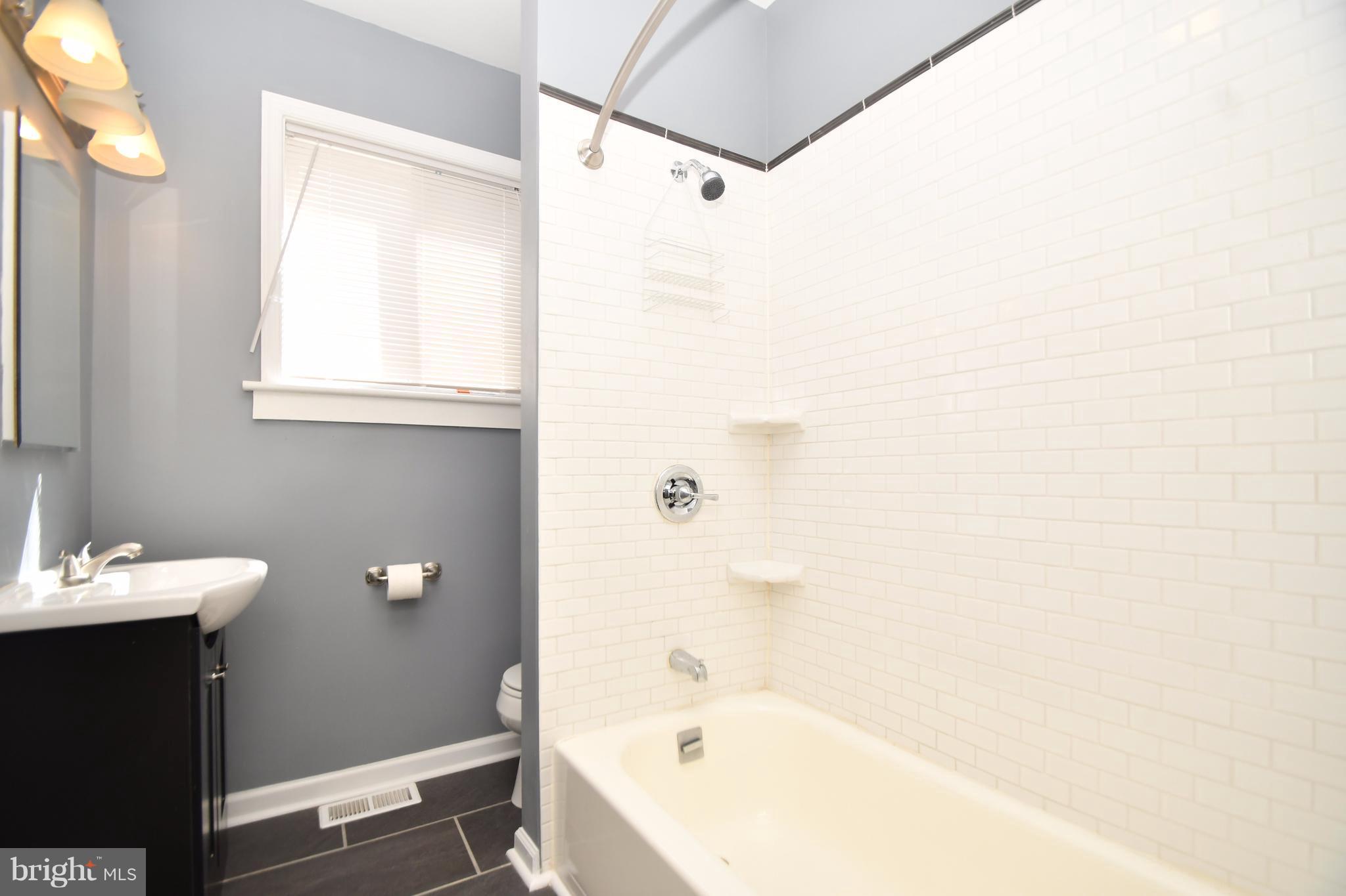 HAMILTON HEIGHTS - Residential