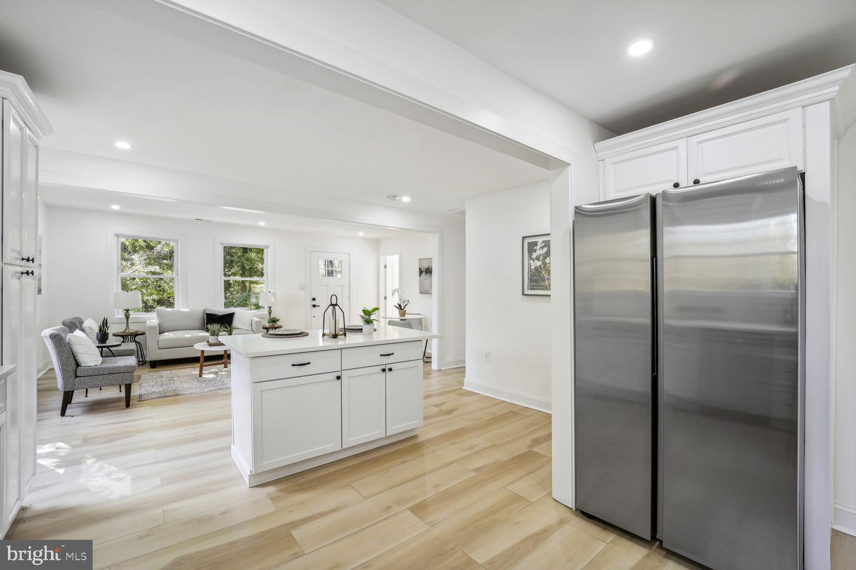 FOREST HILLS - Residential