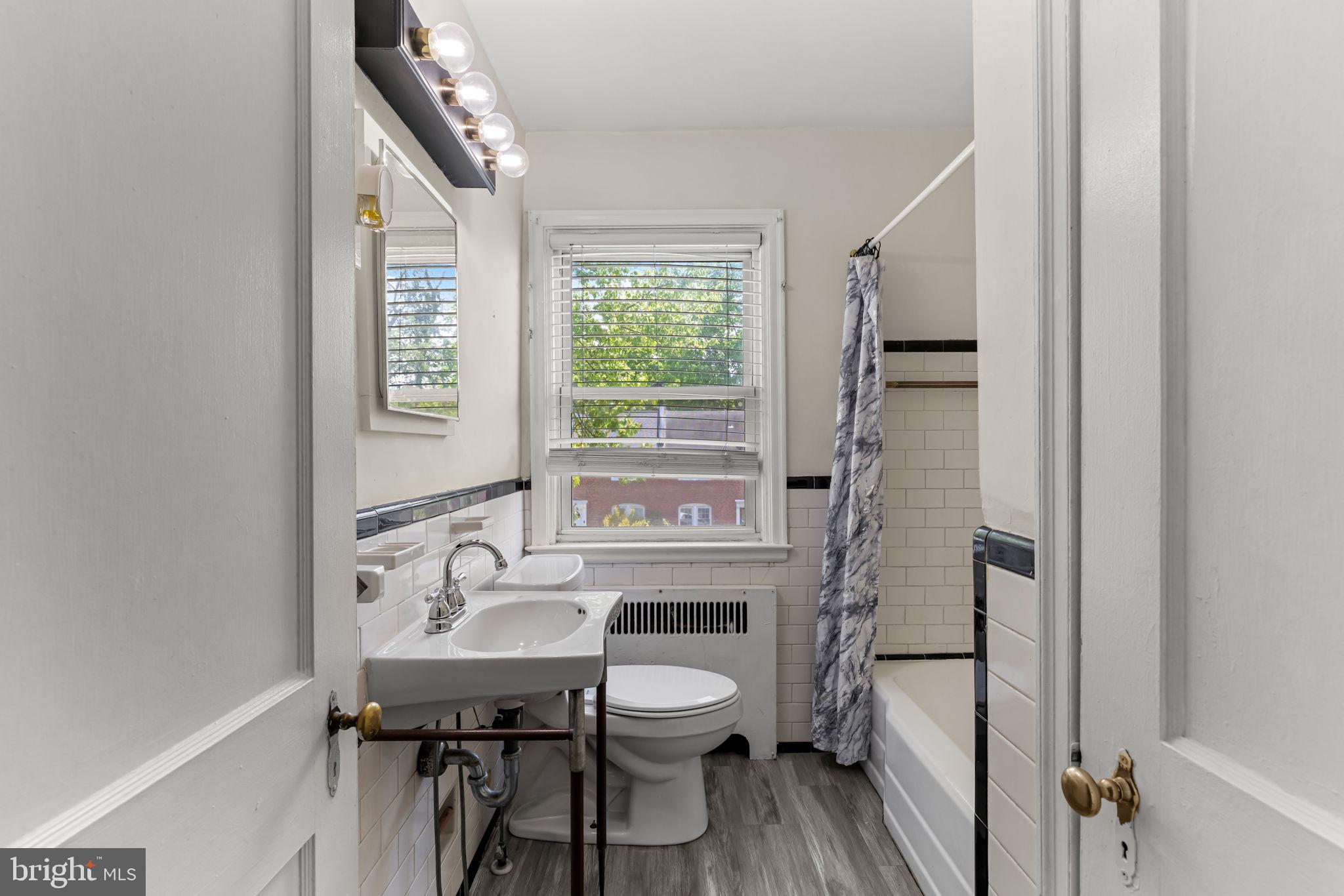 WESTOWNE - Residential