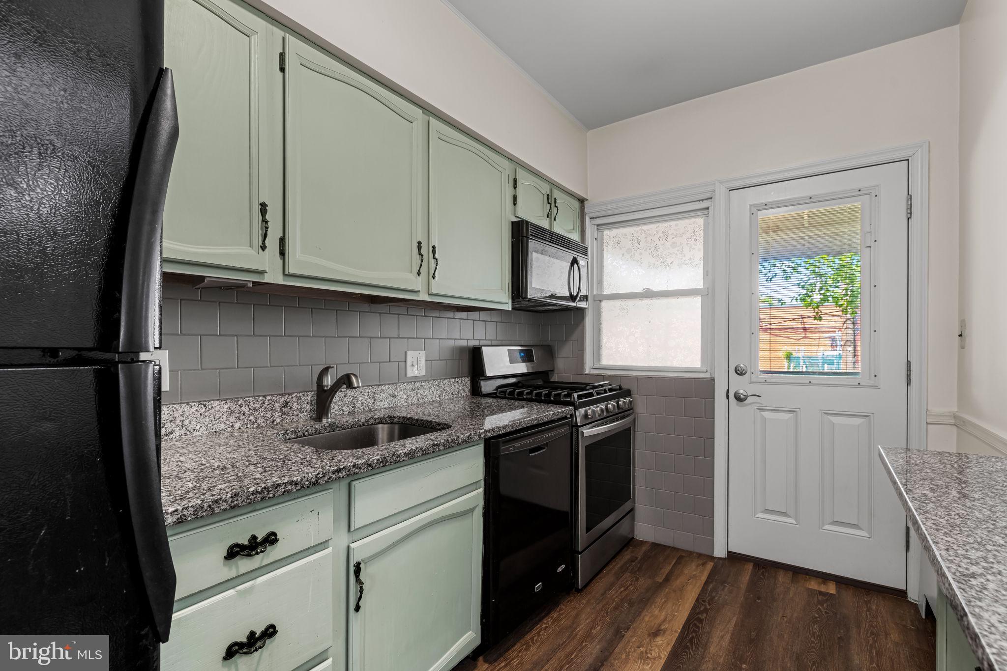 WESTOWNE - Residential