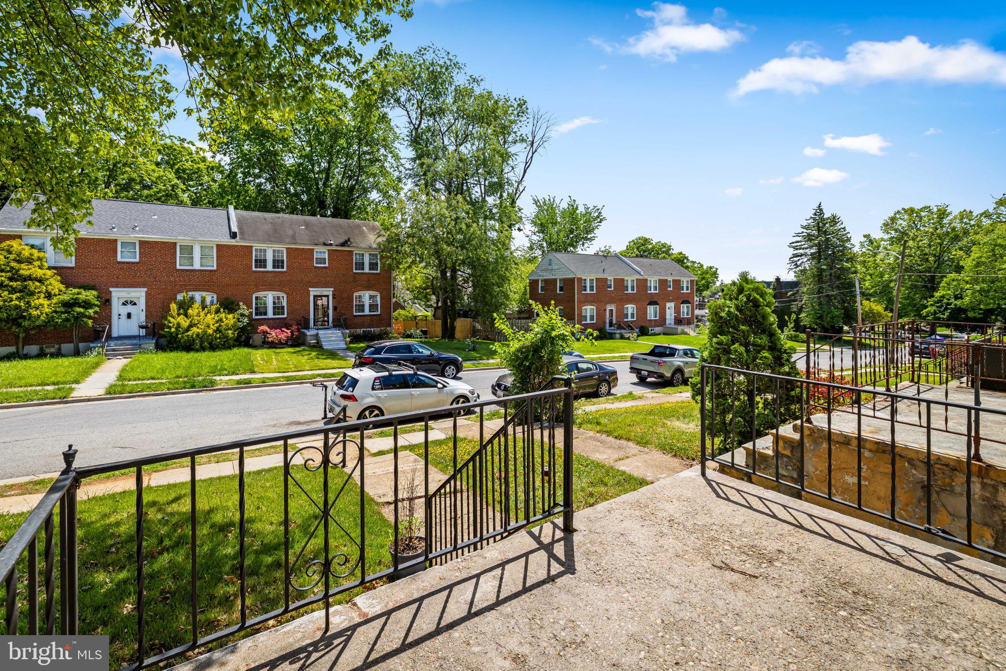 WESTOWNE - Residential