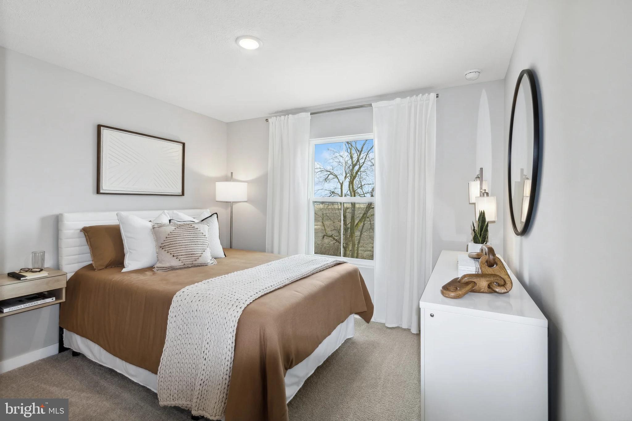 HUNTWELL WEST - Residential