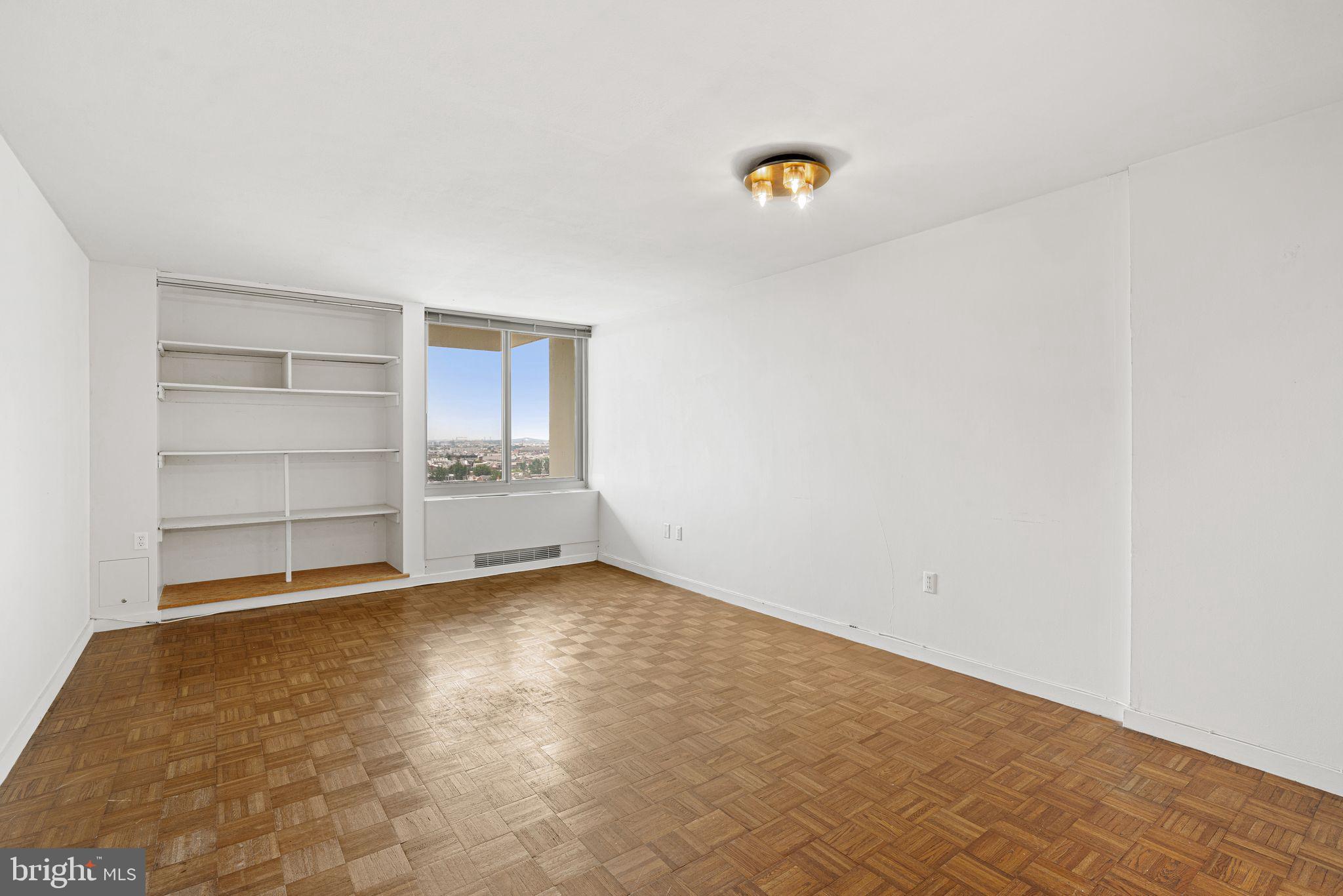 604 S WASHINGTON SQUARE 36 1111