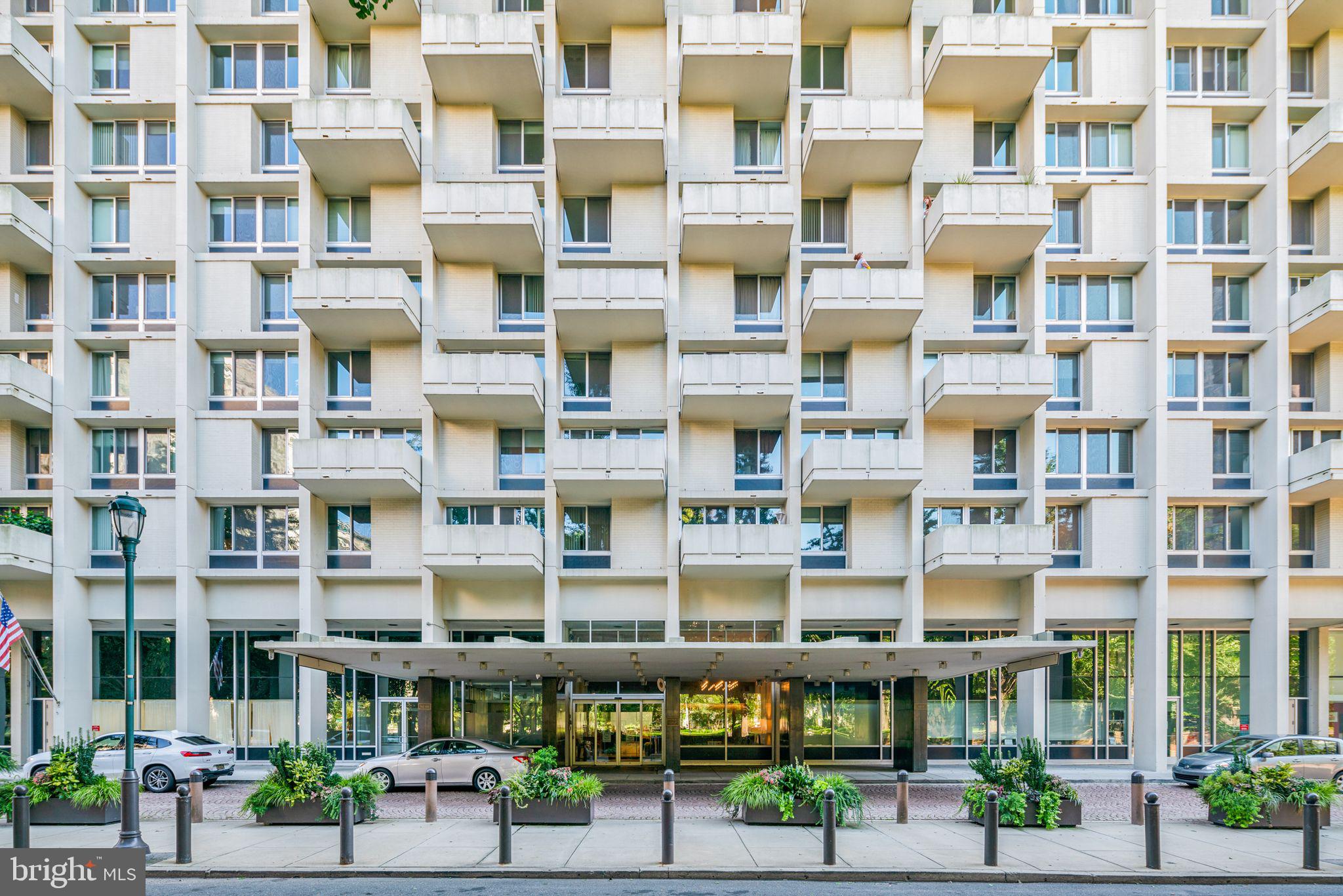 SOCIETY HILL - Residential