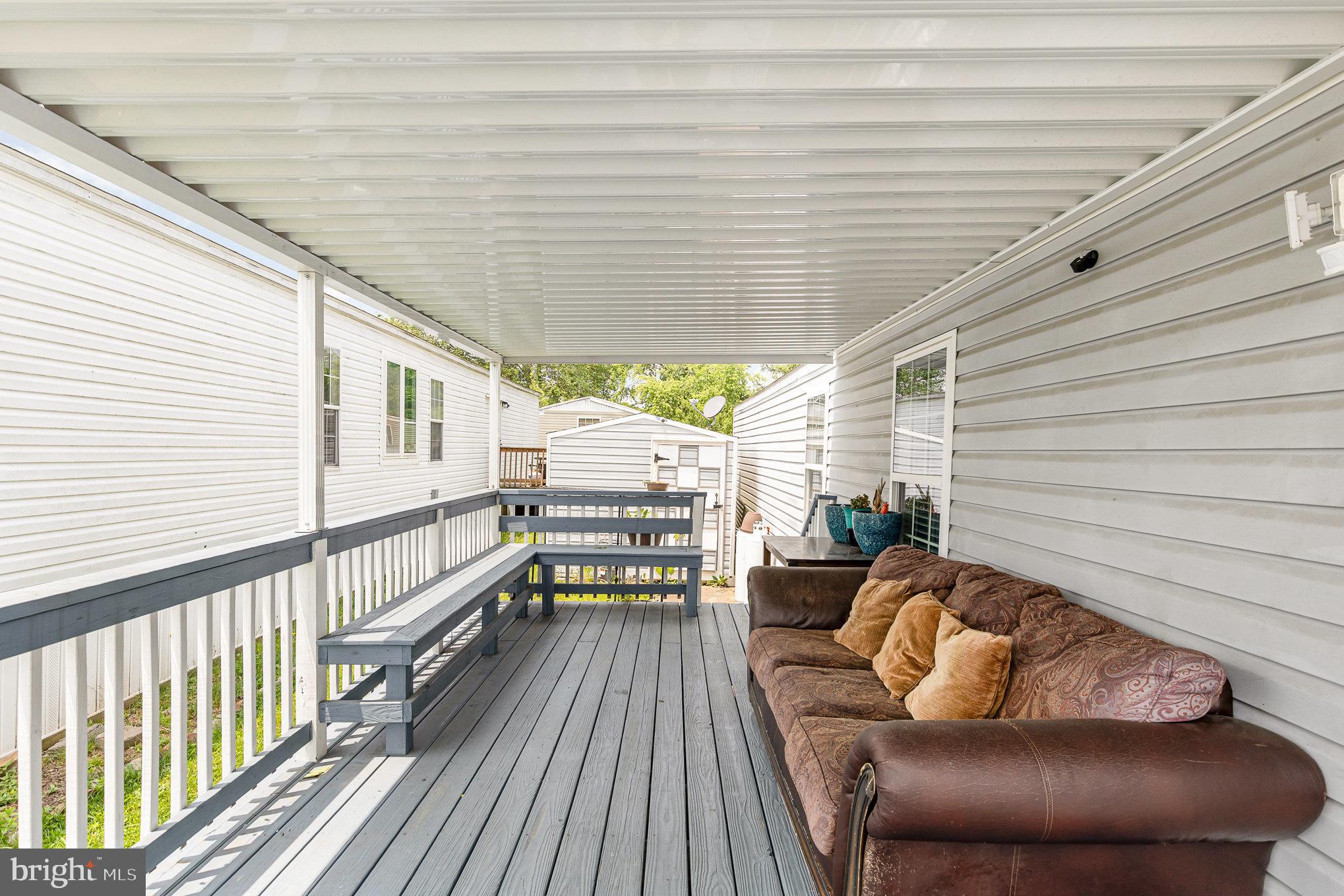 FOXWOOD VILLAGE - Residential