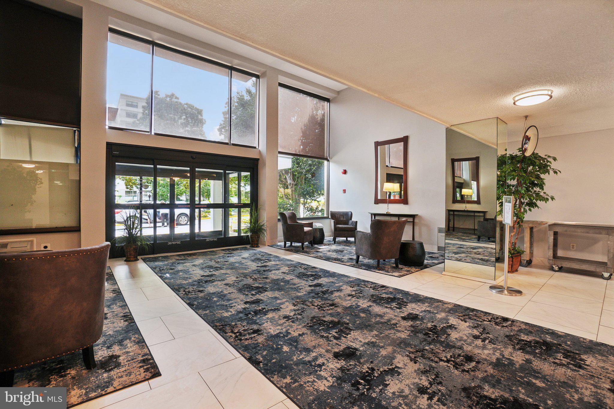 HUNTING CREEK CLUB CONDOMINIUMS - Residential Lease