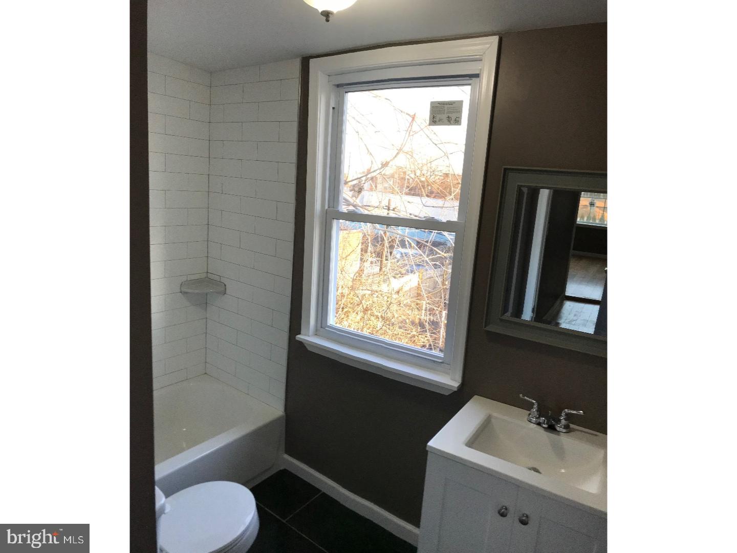 PORT RICHMOND - Residential