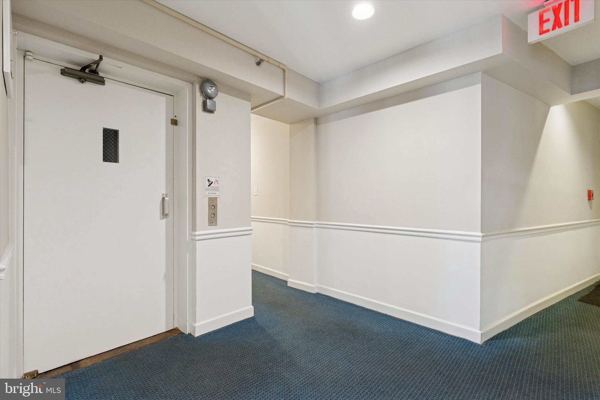 CHURCHILL COURT - Residential