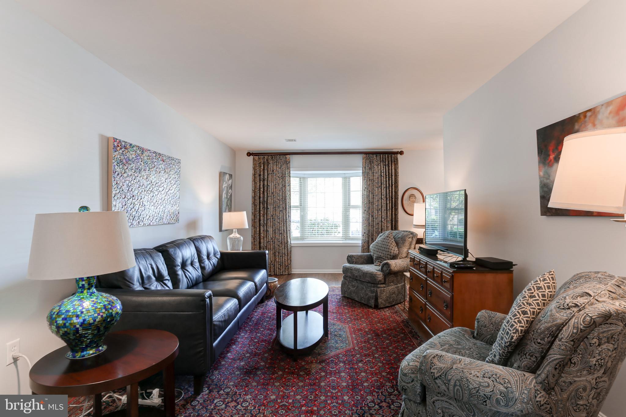 MELBOURNE PLACE - Residential