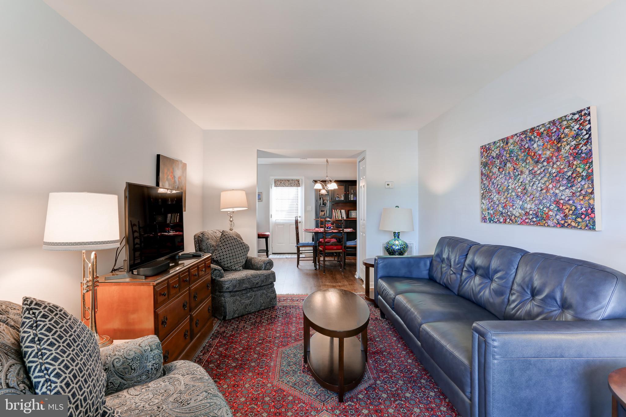 MELBOURNE PLACE - Residential