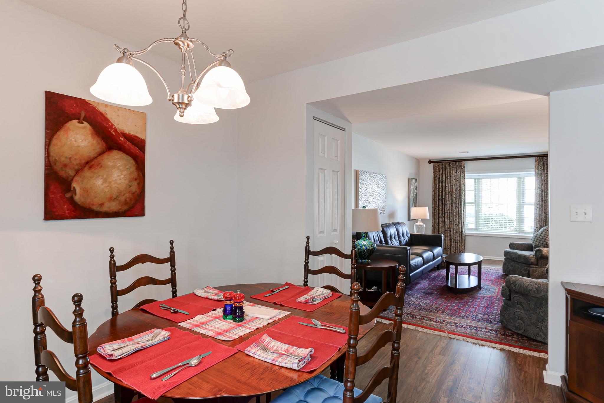 MELBOURNE PLACE - Residential