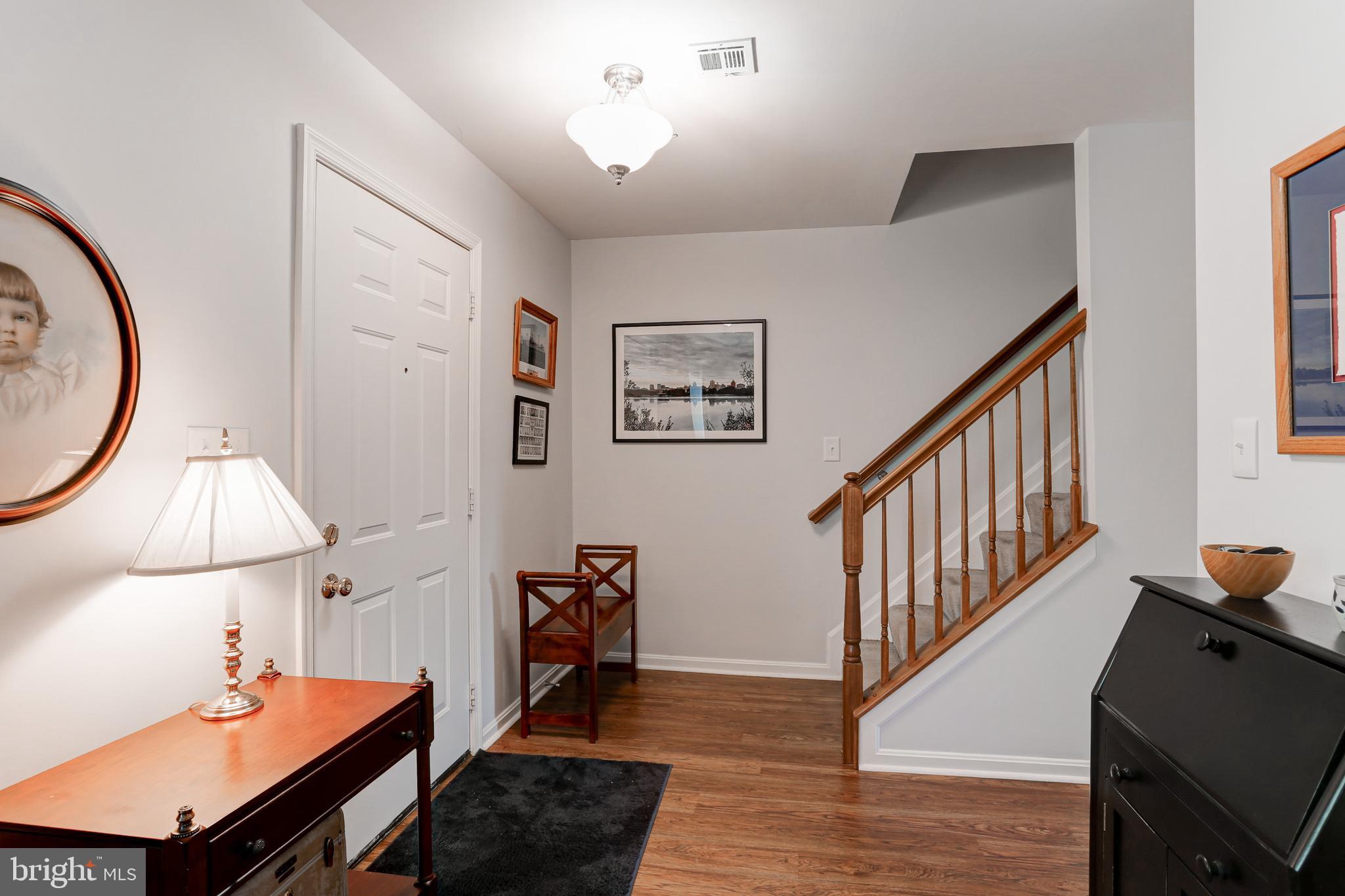 MELBOURNE PLACE - Residential