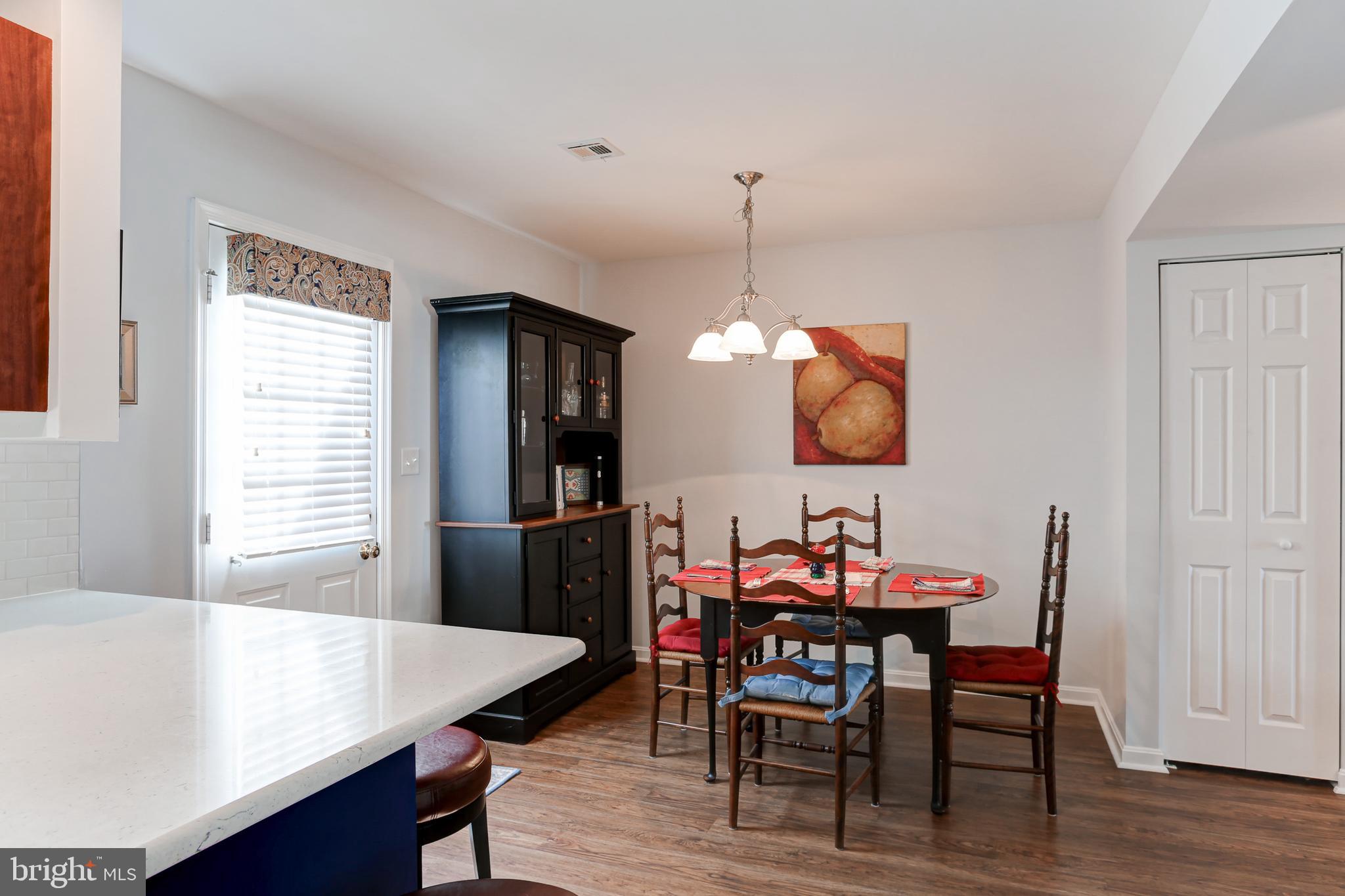 MELBOURNE PLACE - Residential