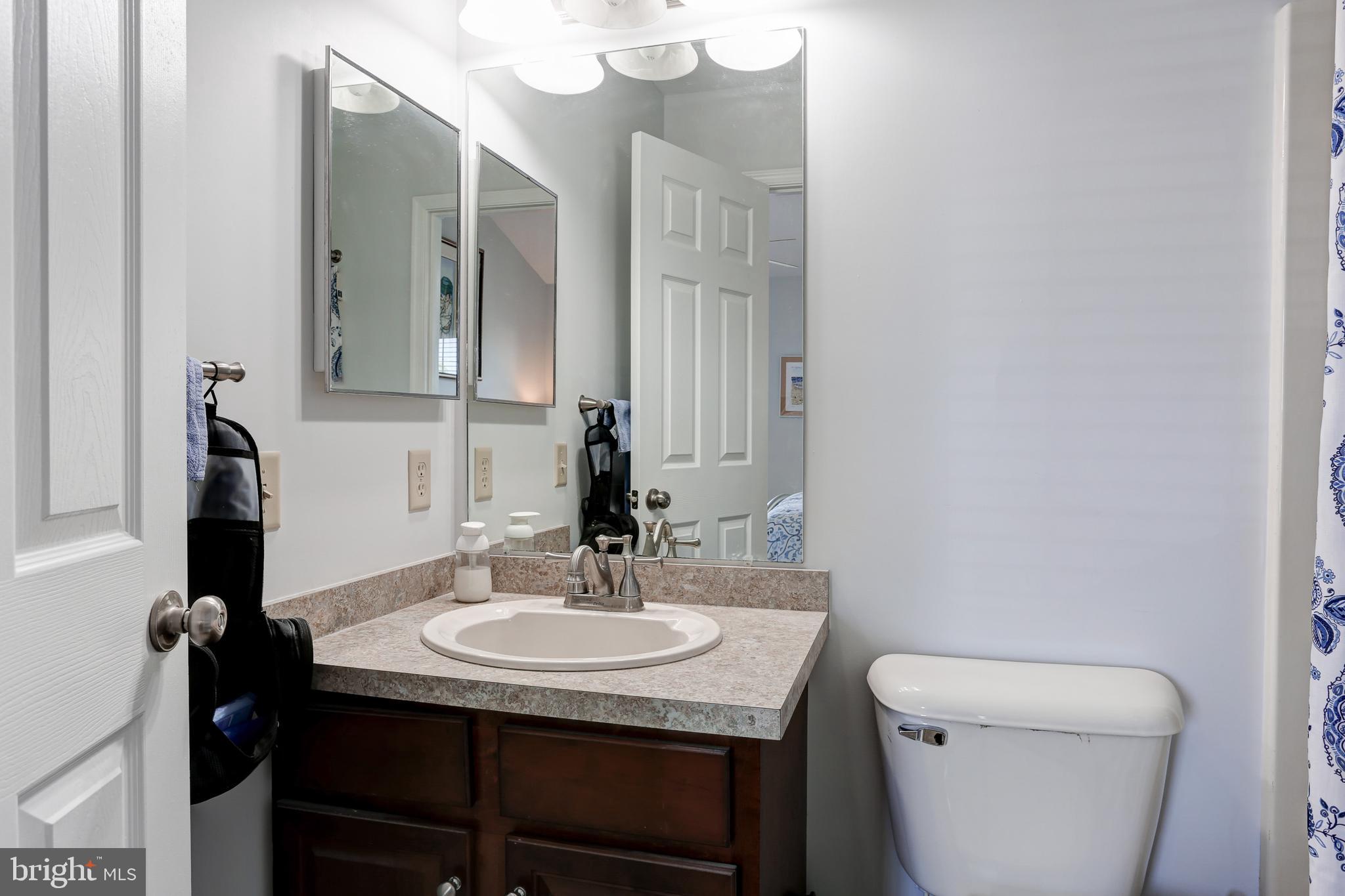 MELBOURNE PLACE - Residential