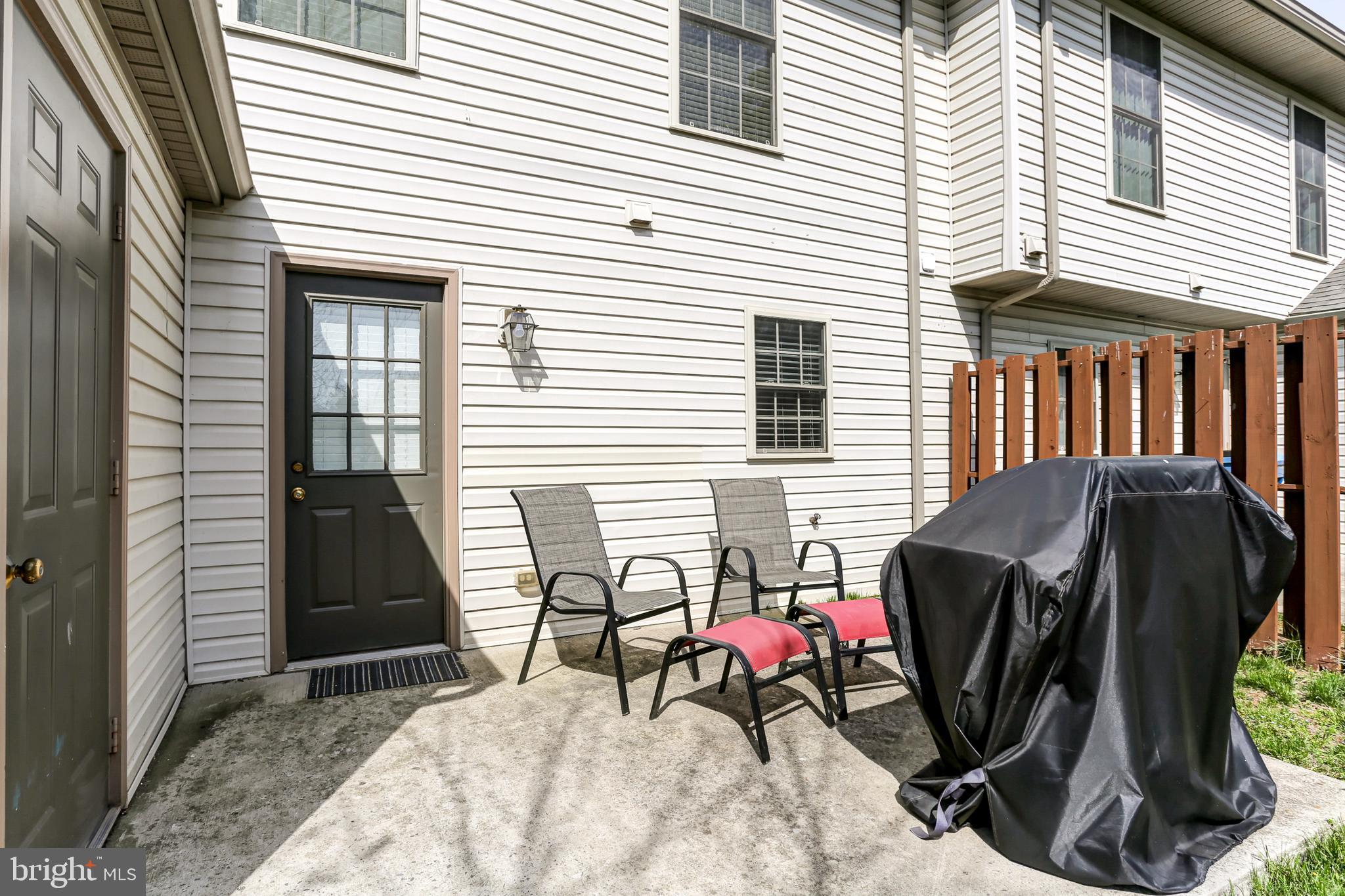 MELBOURNE PLACE - Residential