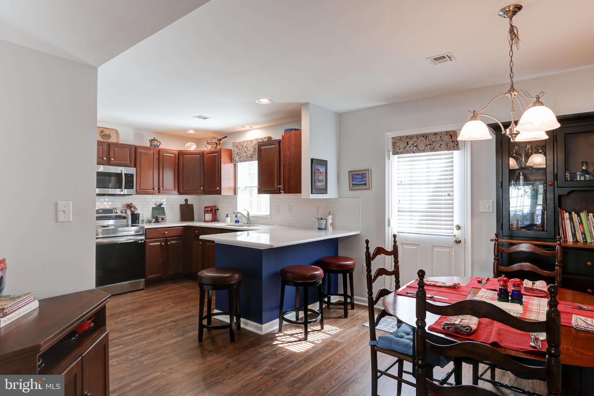 MELBOURNE PLACE - Residential